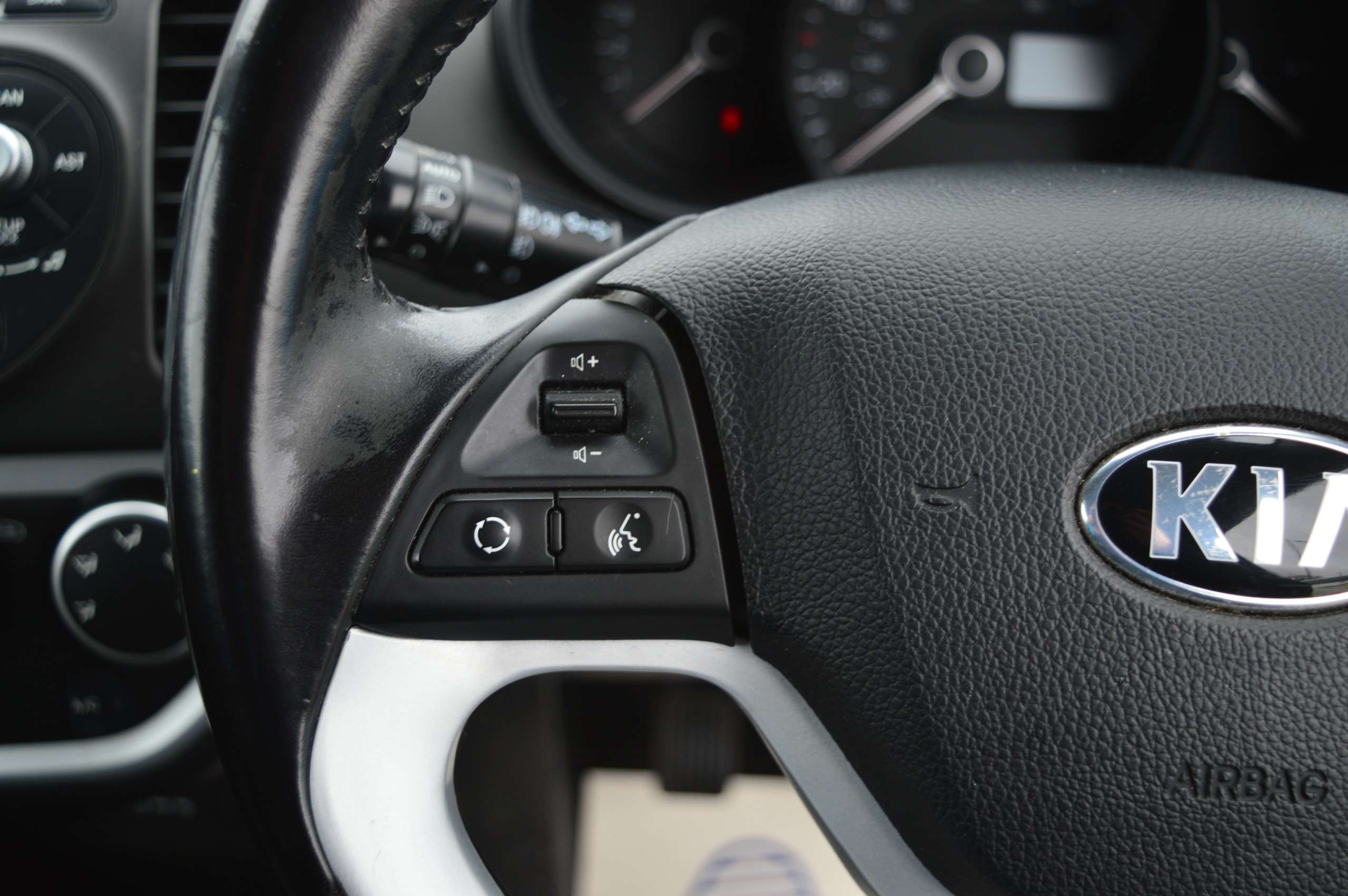 2013 KIA PICANTO 2013 KIA PICANTO