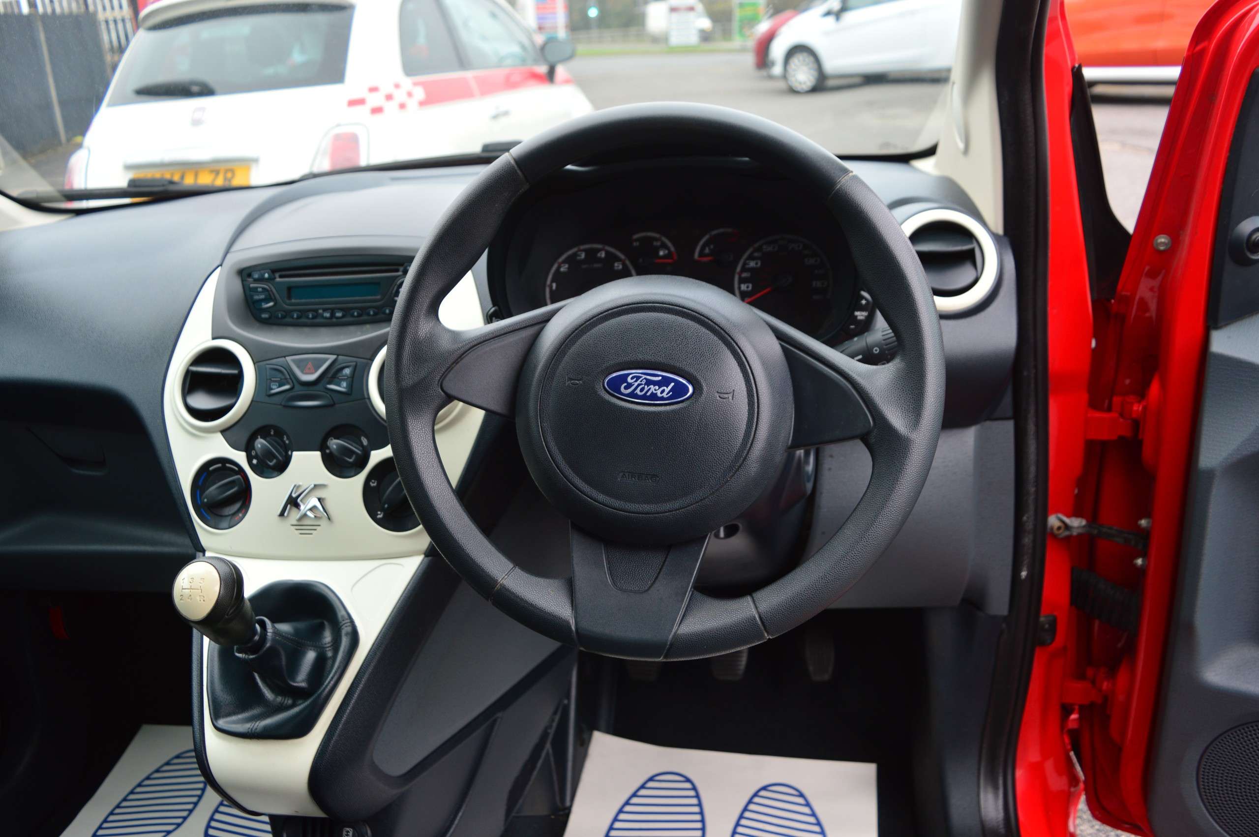 2013 FORD KA 2013 FORD KA
