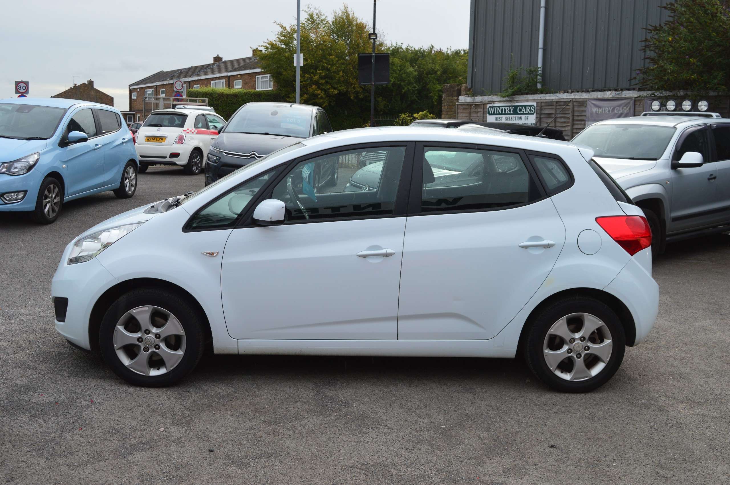 2014 KIA VENGA 2014 KIA VENGA