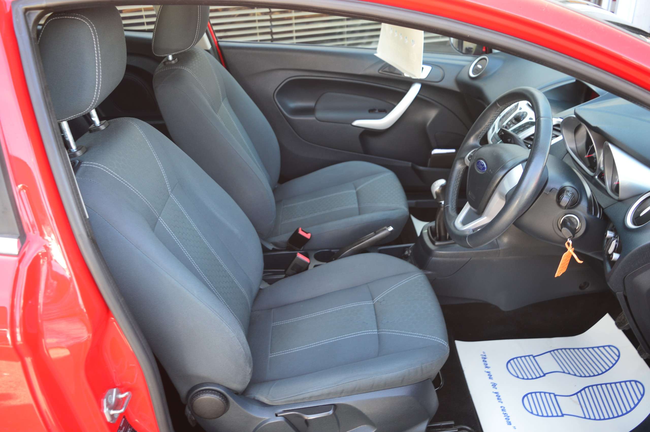 2012 FORD FIESTA 2012 FORD FIESTA