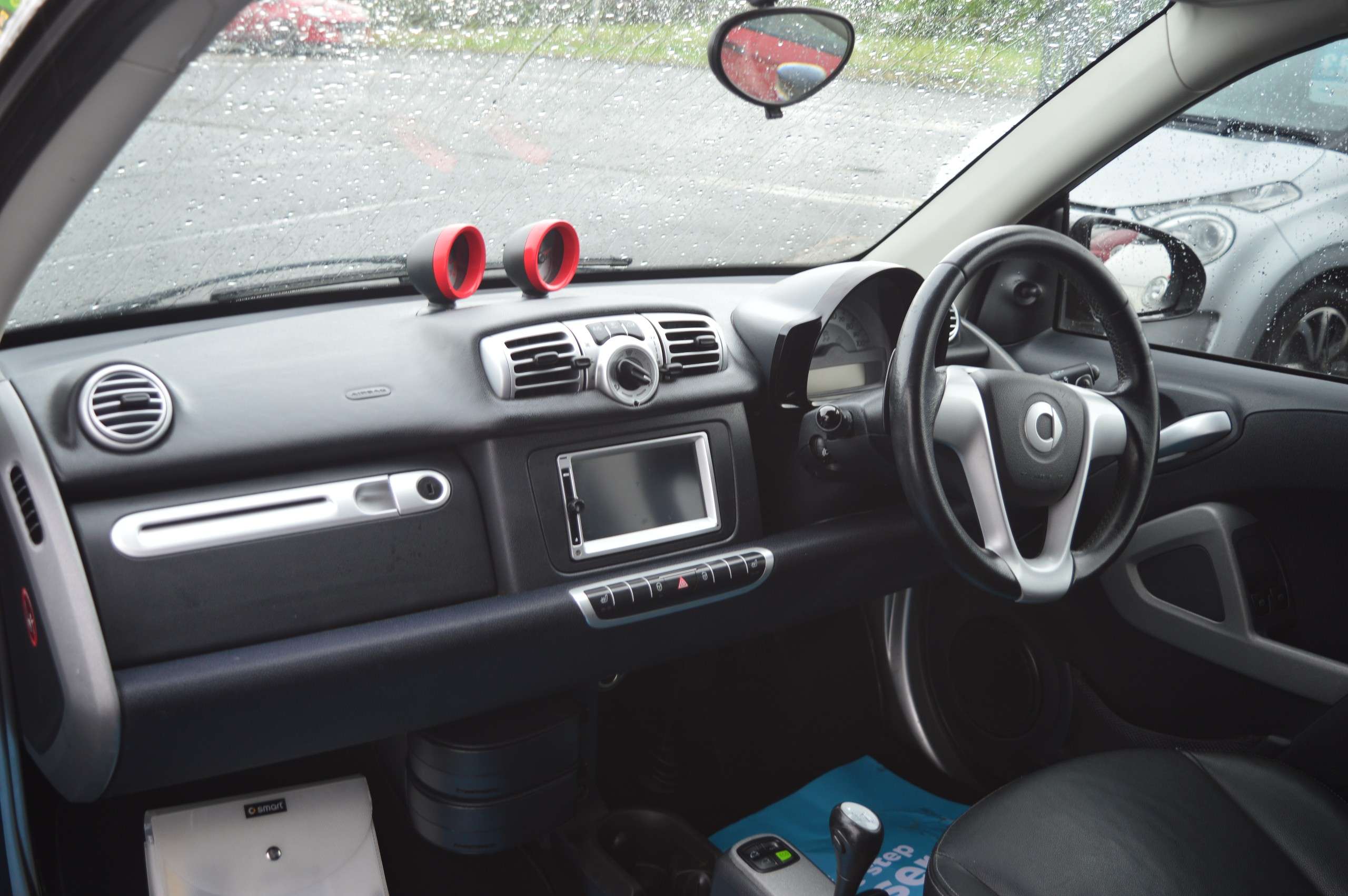 A 2012 SMART FORTWO 1.0 MHD Pulse Cabriolet 2dr Petrol SoftTouch Euro 5 (s/s) (71 bhp) A 2012 SMART FORTWO 1.0 MHD Pulse Cabriolet 2dr Petrol SoftTouch Euro 5 (s/s) (71 bhp)