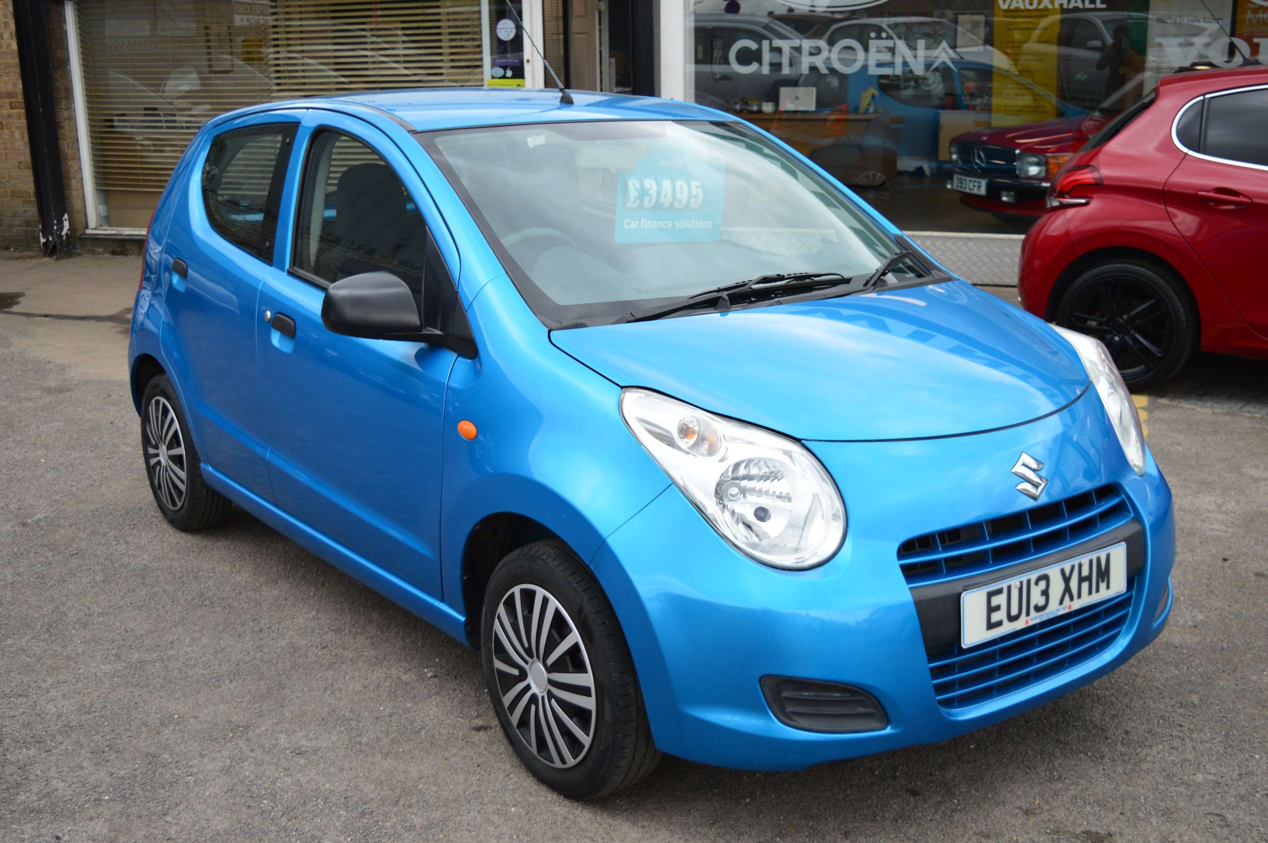 A 2013 SUZUKI ALTO 1.0 12V SZ Hatchback 5dr Petrol Manual Euro 5 (68 ps) A 2013 SUZUKI ALTO 1.0 12V SZ Hatchback 5dr Petrol Manual Euro 5 (68 ps)