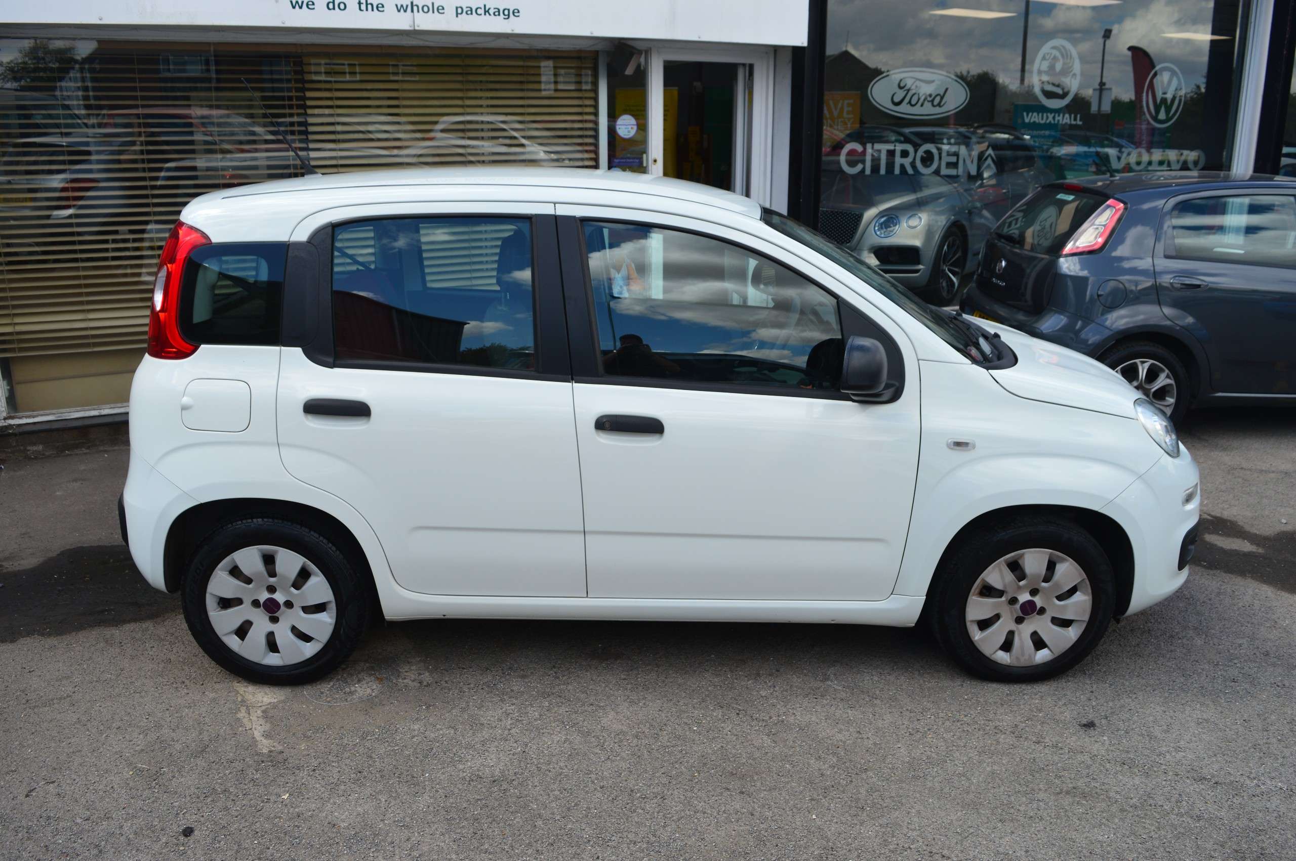 2014 FIAT PANDA 2014 FIAT PANDA