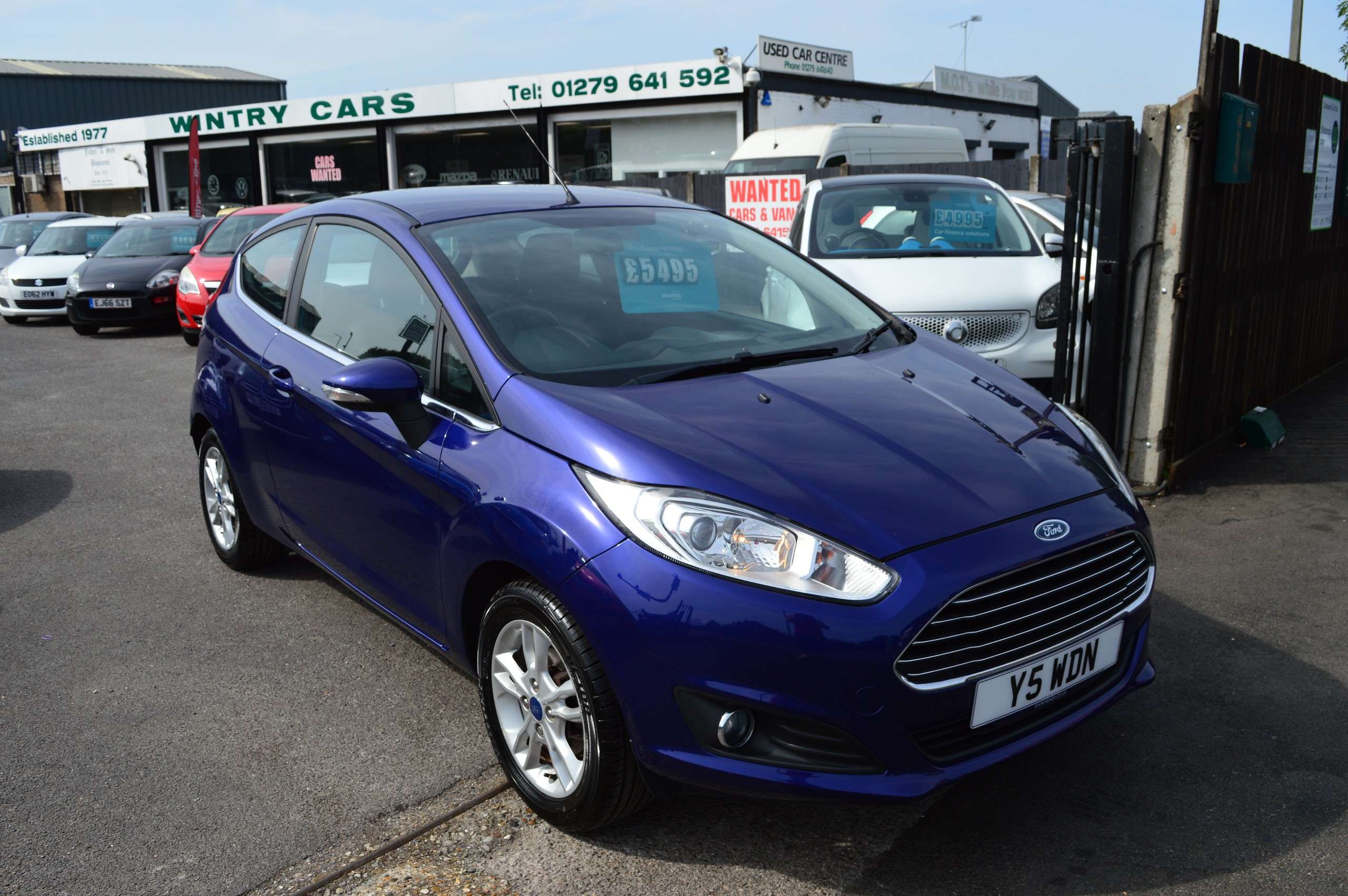 A 2014 FORD FIESTA 1.25 Zetec Hatchback 3dr Petrol Manual Euro 5 (82 ps) A 2014 FORD FIESTA 1.25 Zetec Hatchback 3dr Petrol Manual Euro 5 (82 ps)