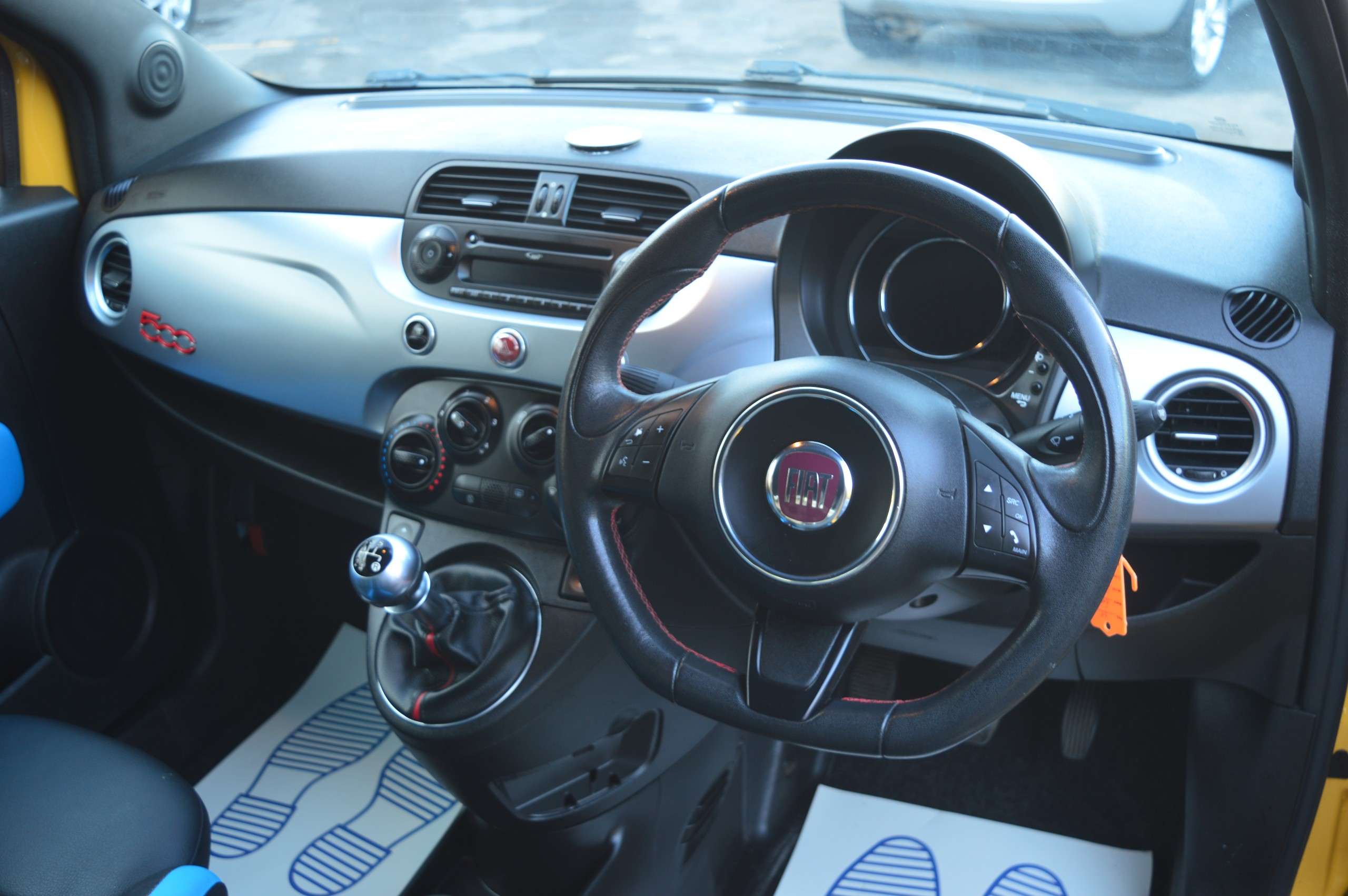 A 2014 FIAT 500 1.2 S Hatchback 3dr Petrol Manual Euro 6 (s/s) (69 bhp) A 2014 FIAT 500 1.2 S Hatchback 3dr Petrol Manual Euro 6 (s/s) (69 bhp)