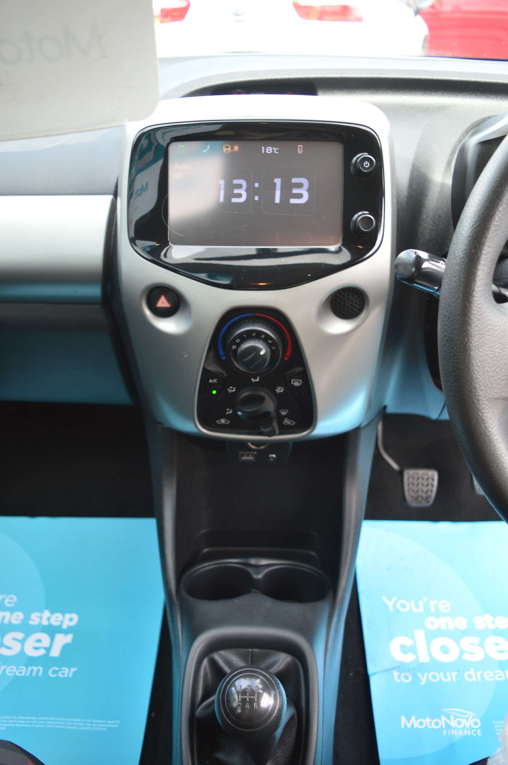 2015 PEUGEOT 108 2015 PEUGEOT 108