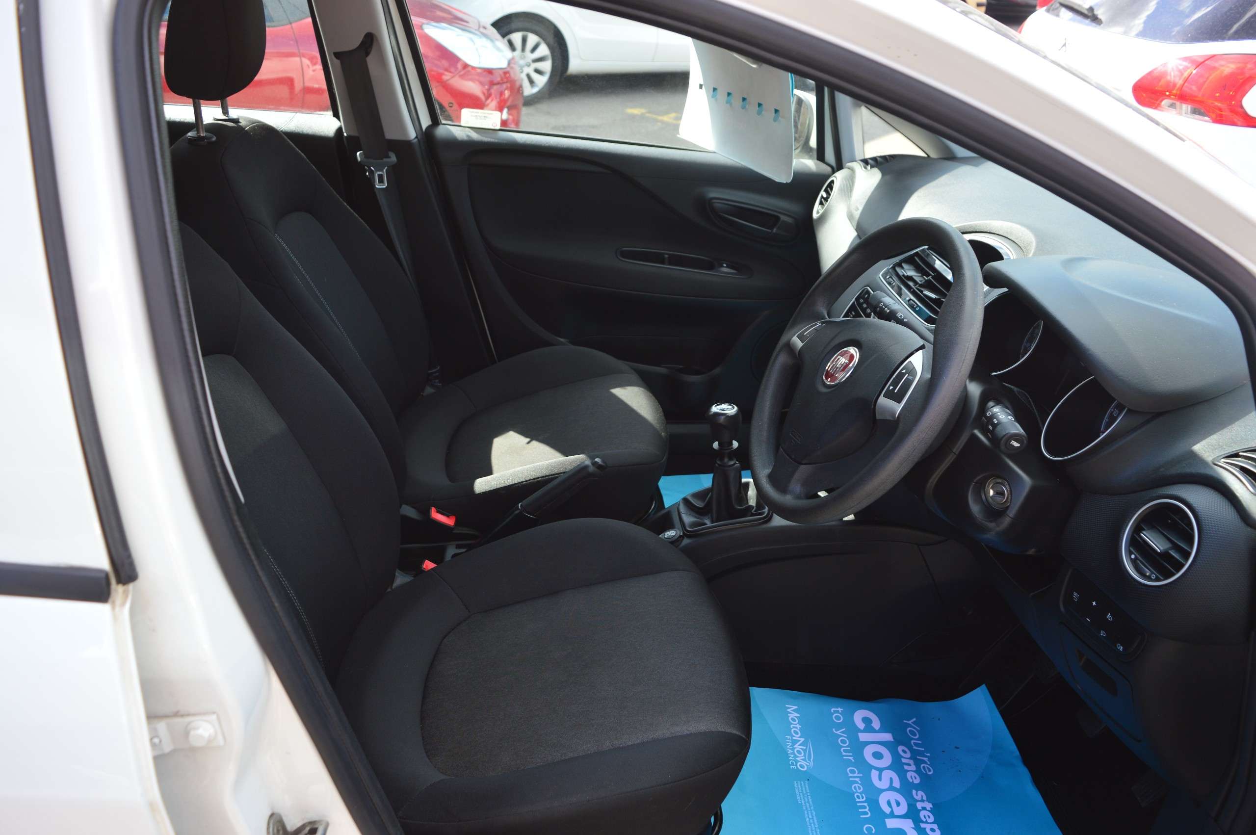 2017 FIAT PUNTO 2017 FIAT PUNTO