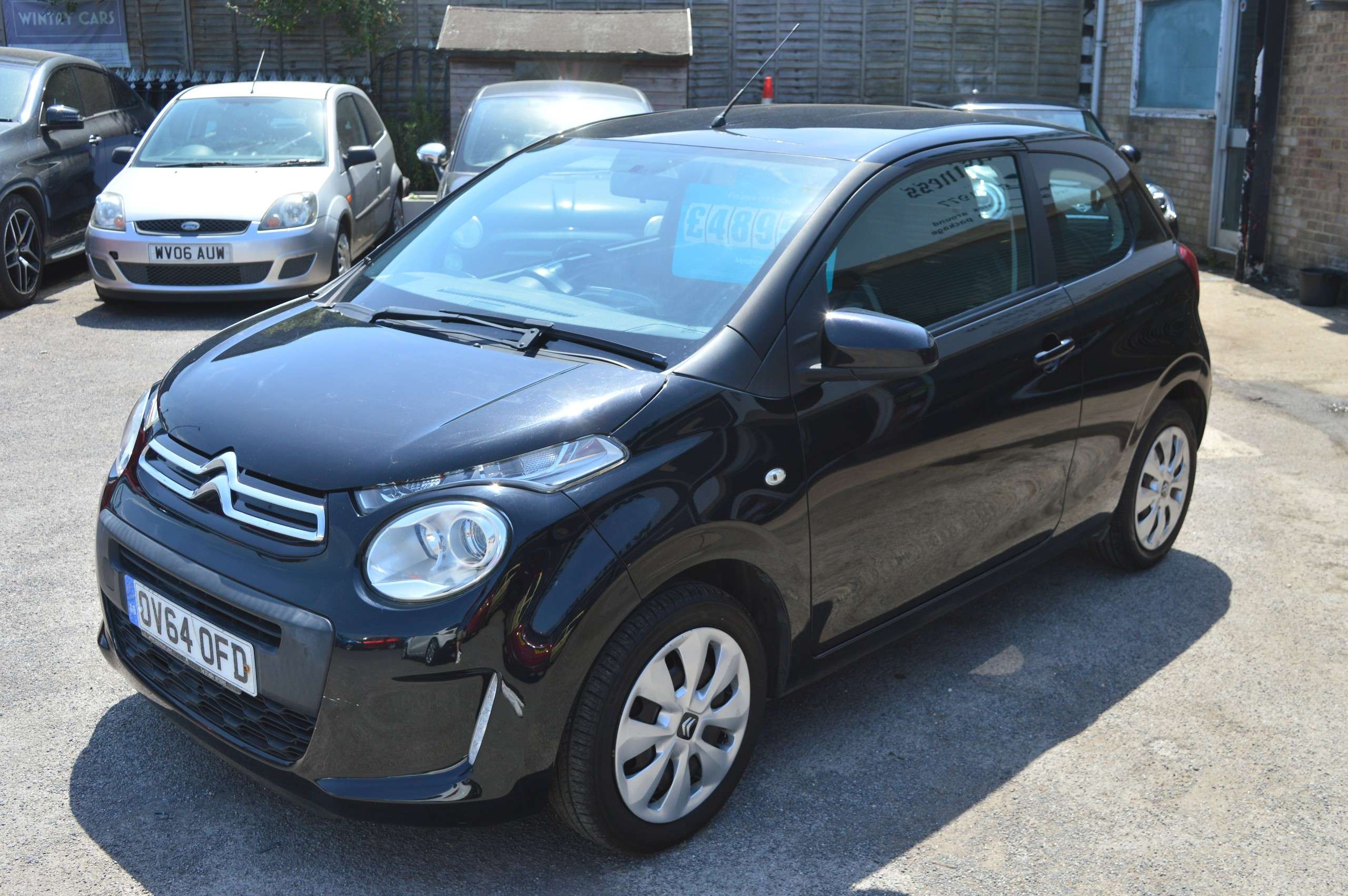 A 2014 CITROEN C1 1.0 VTi Feel Hatchback 3dr Petrol Manual Euro 5 (Euro 5) (68 ps) A 2014 CITROEN C1 1.0 VTi Feel Hatchback 3dr Petrol Manual Euro 5 (Euro 5) (68 ps)