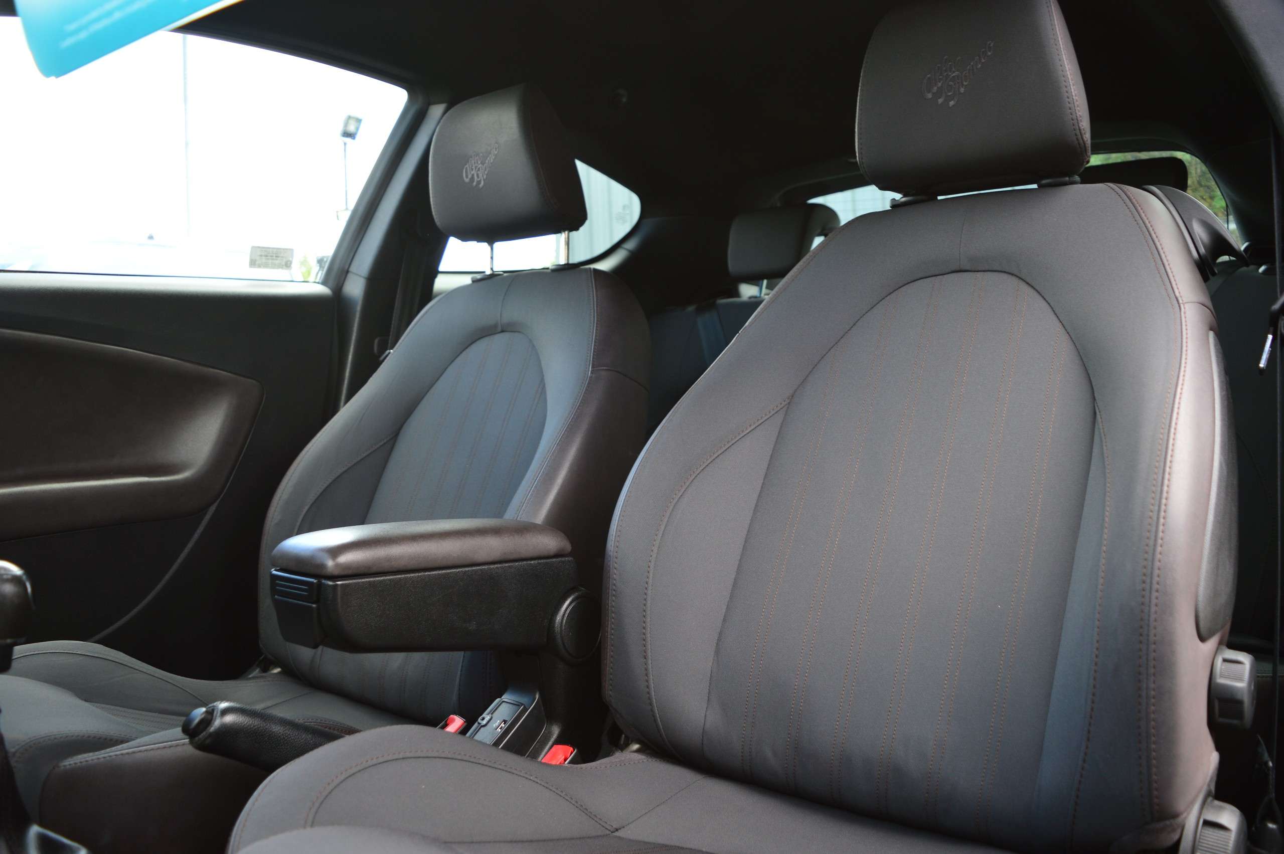 2015 ALFA ROMEO MITO 2015 ALFA ROMEO MITO