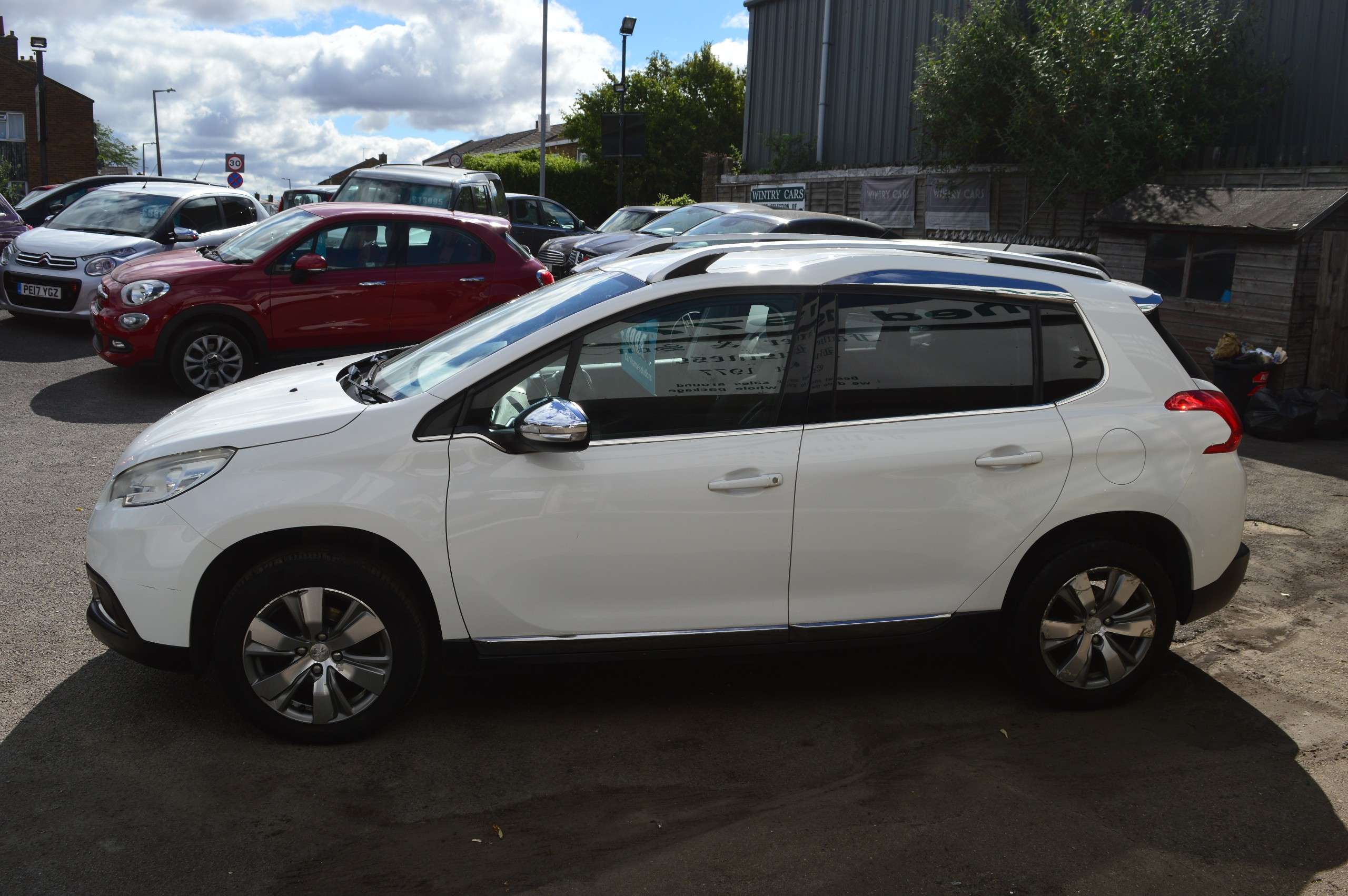 2013 PEUGEOT 2008 2013 PEUGEOT 2008