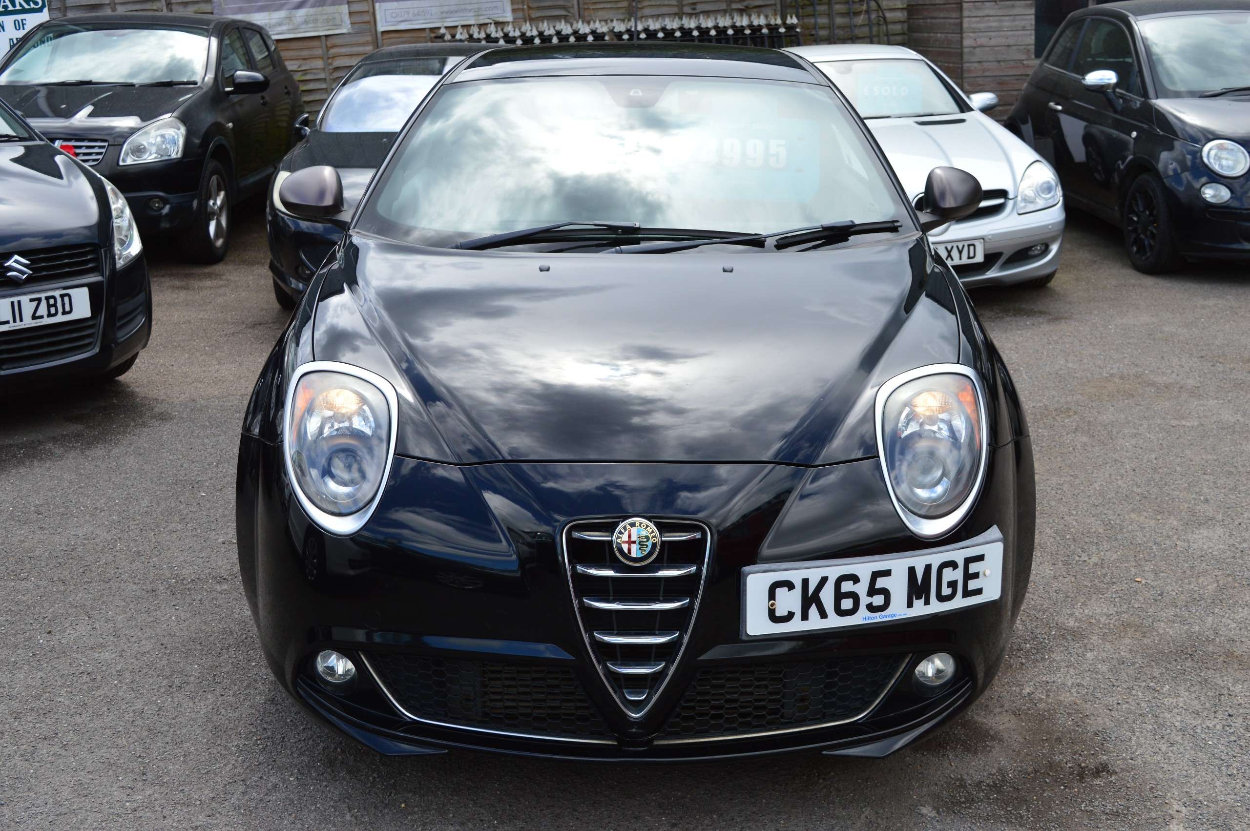 A 2015 ALFA ROMEO MITO 875 TB TwinAir Collezione Hatchback 3dr Petrol Manual Euro 6 (s/s) (105 ps) A 2015 ALFA ROMEO MITO 875 TB TwinAir Collezione Hatchback 3dr Petrol Manual Euro 6 (s/s) (105 ps)