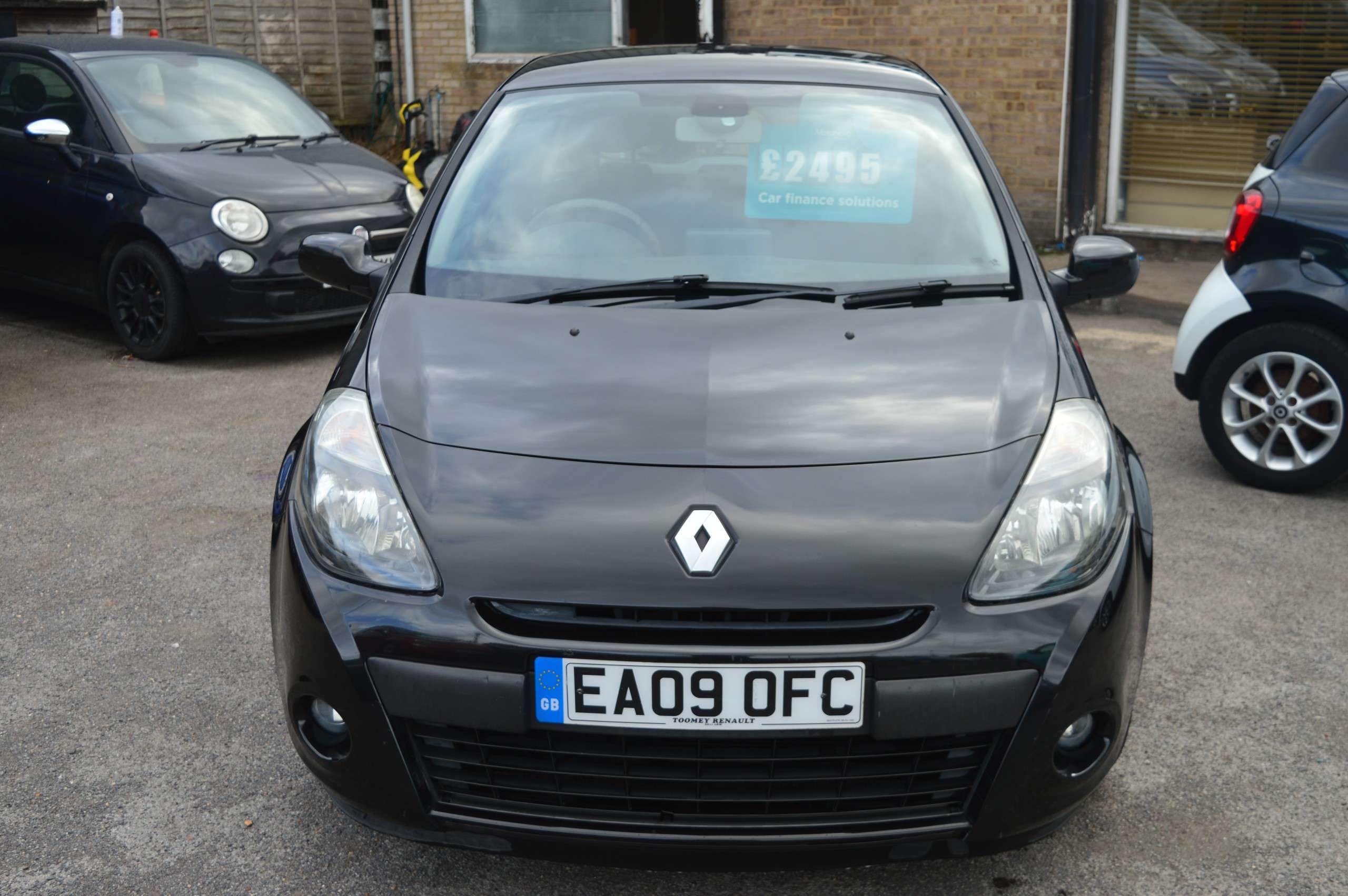 A 2009 RENAULT CLIO 1.2 16v Dynamique Hatchback 3dr Petrol Manual (139 g/km, 75 bhp) A 2009 RENAULT CLIO 1.2 16v Dynamique Hatchback 3dr Petrol Manual (139 g/km, 75 bhp)