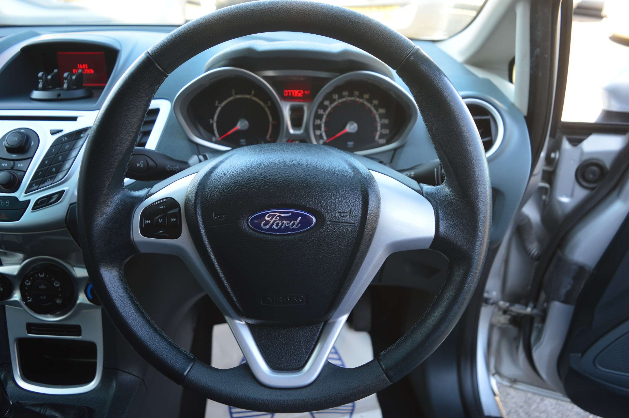 2009 FORD FIESTA 2009 FORD FIESTA