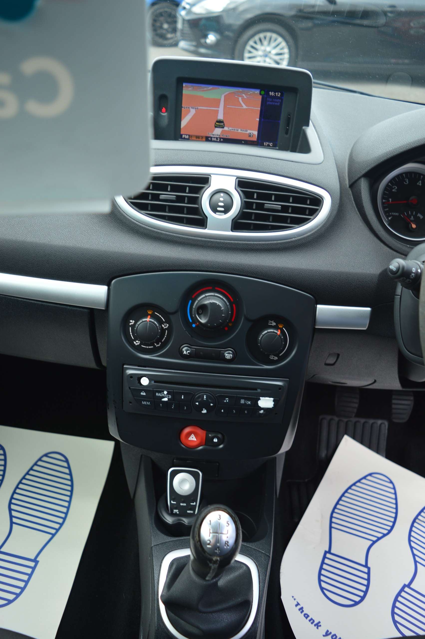 2009 RENAULT CLIO 2009 RENAULT CLIO