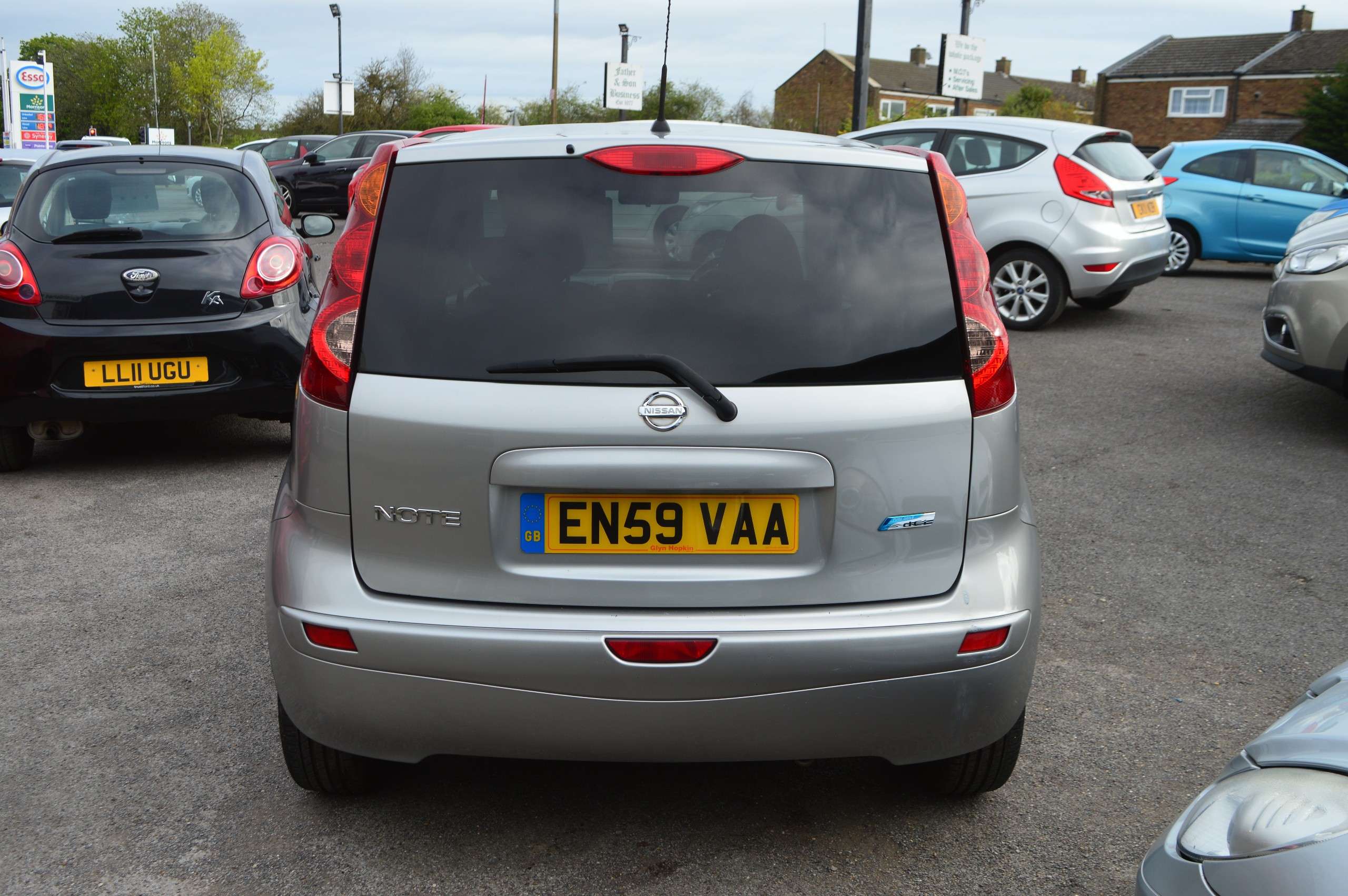 2010 NISSAN NOTE 2010 NISSAN NOTE