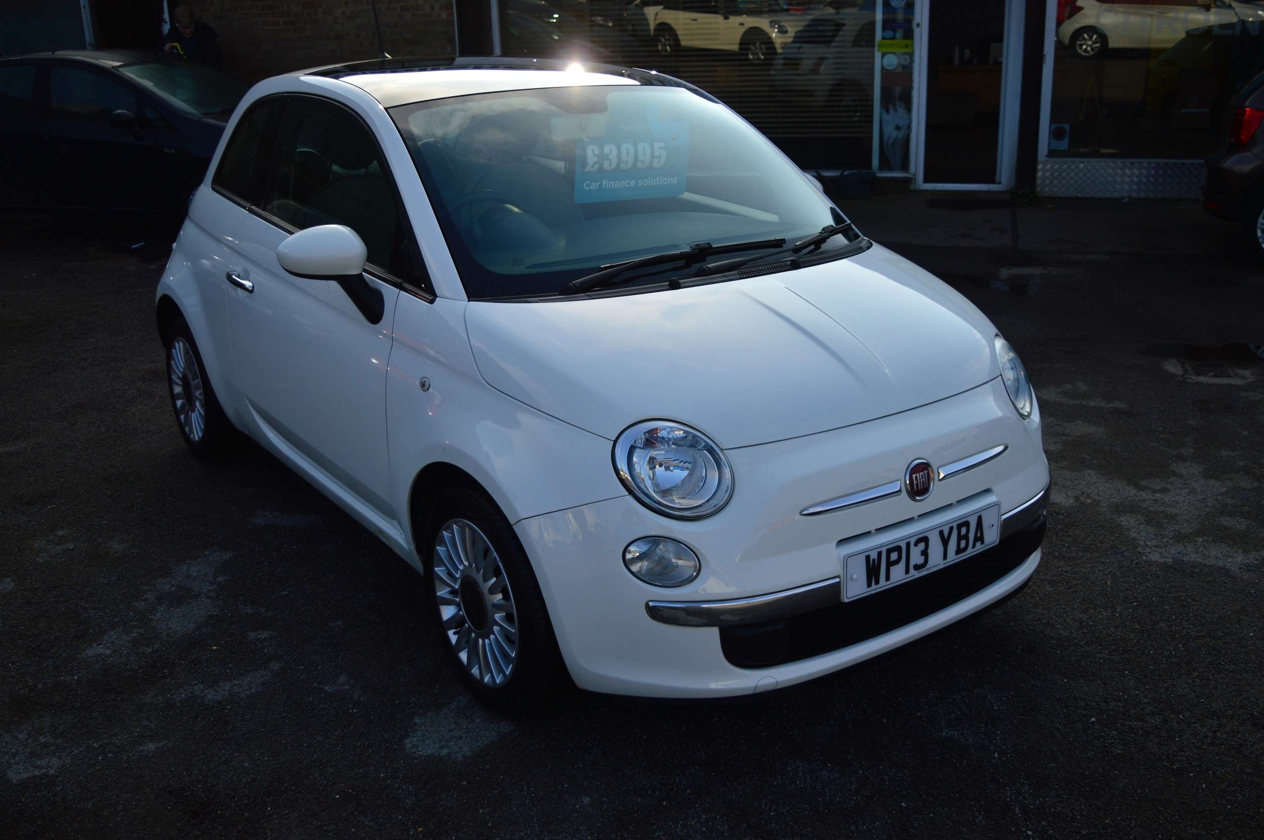 A 2013 FIAT 500 1.2 Lounge Hatchback 3dr Petrol Manual Euro 4 (69 bhp) A 2013 FIAT 500 1.2 Lounge Hatchback 3dr Petrol Manual Euro 4 (69 bhp)