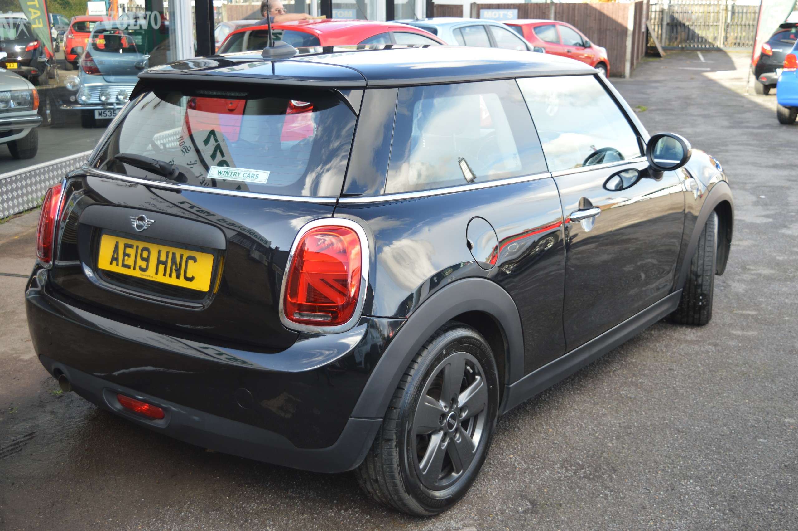2019 MINI MINI 2019 MINI MINI