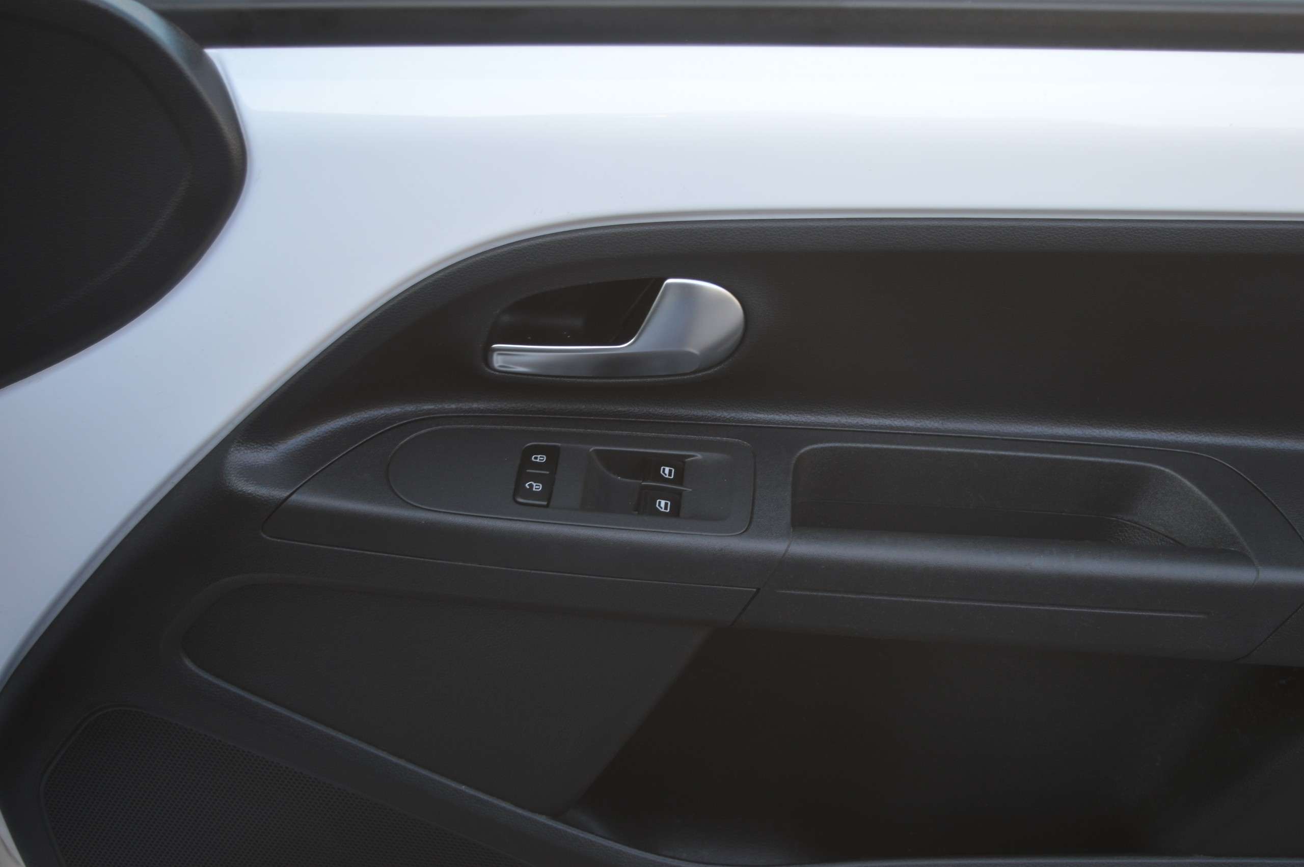 2015 VOLKSWAGEN UP! 2015 VOLKSWAGEN UP!
