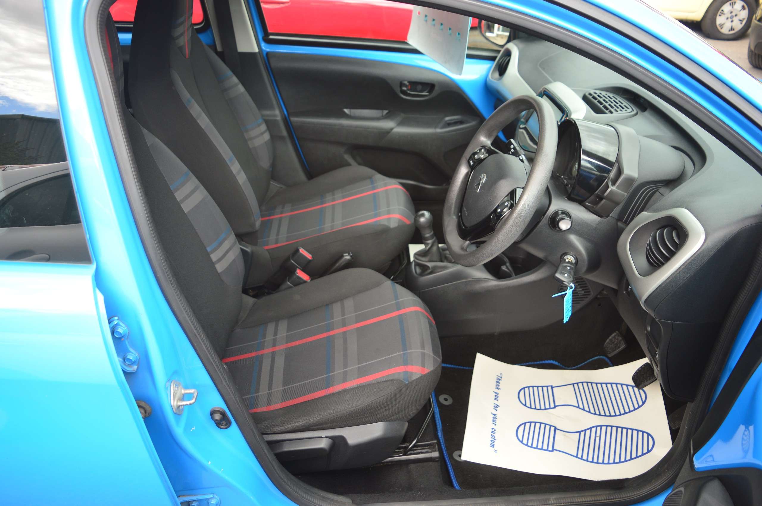 2016 PEUGEOT 108 2016 PEUGEOT 108