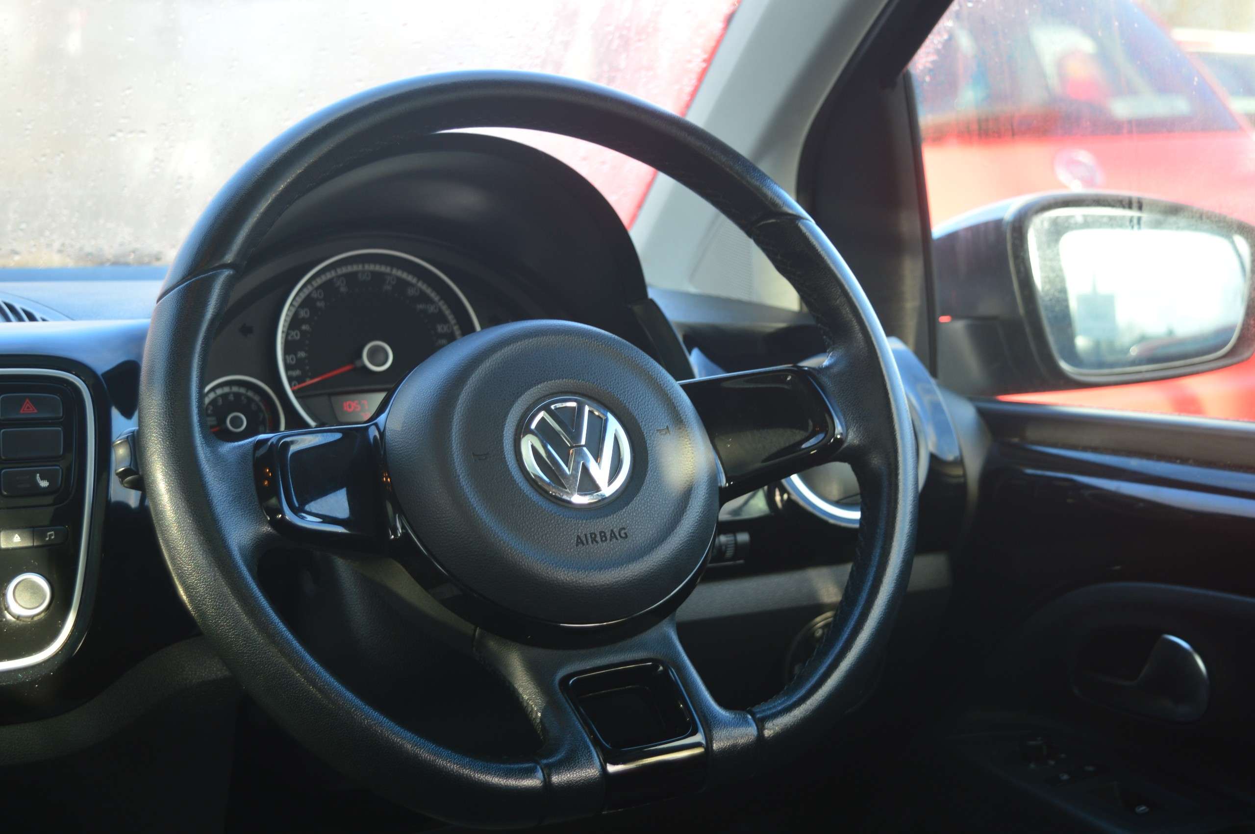 2014 VOLKSWAGEN UP 2014 VOLKSWAGEN UP