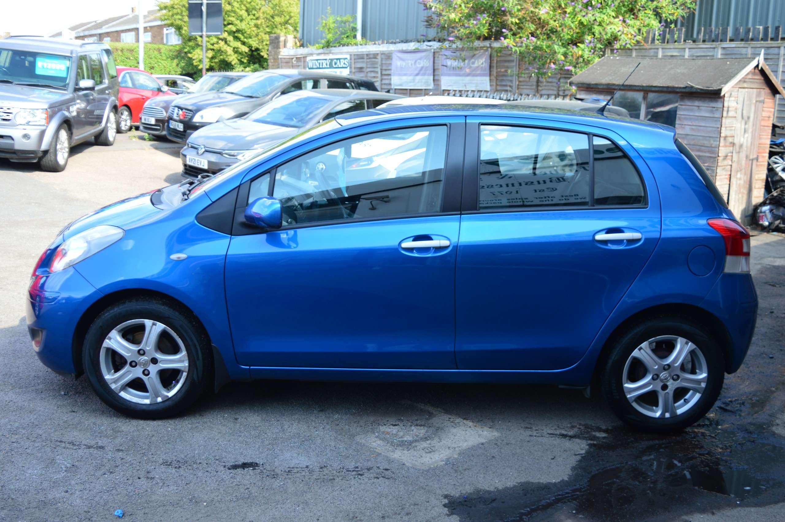 2010 TOYOTA YARIS 2010 TOYOTA YARIS