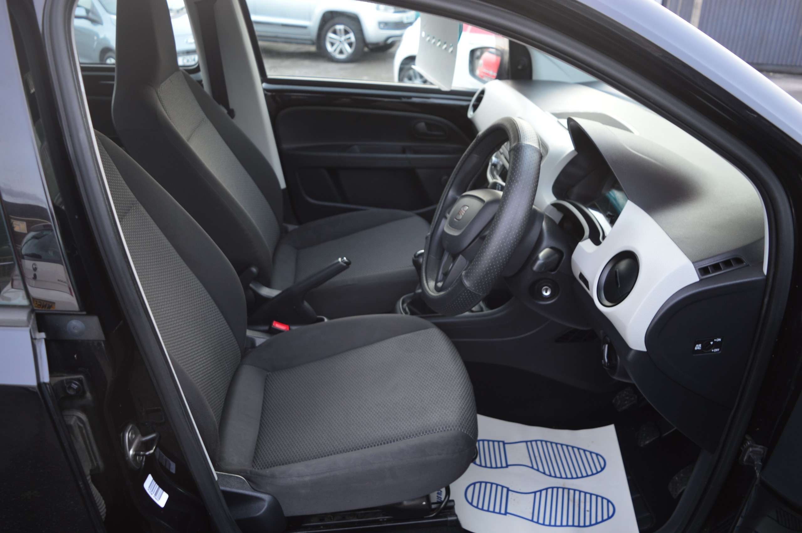 2013 SEAT MII 2013 SEAT MII