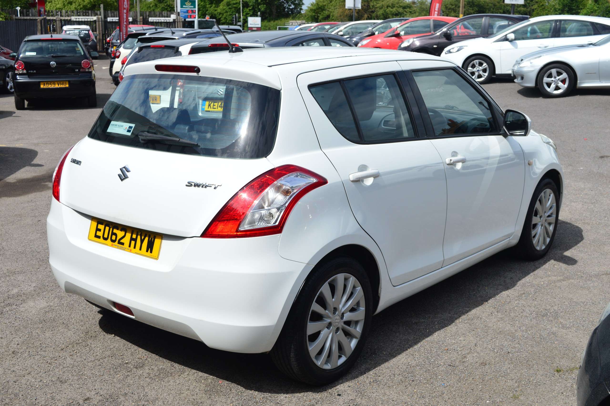 2012 SUZUKI SWIFT 2012 SUZUKI SWIFT