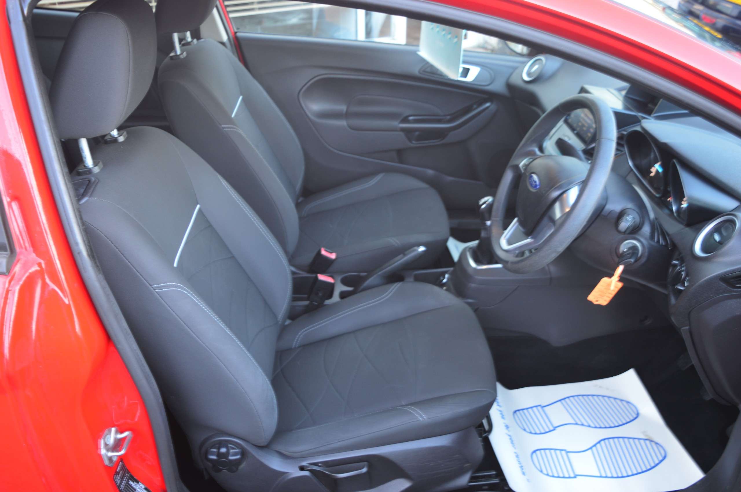 2013 FORD FIESTA 2013 FORD FIESTA