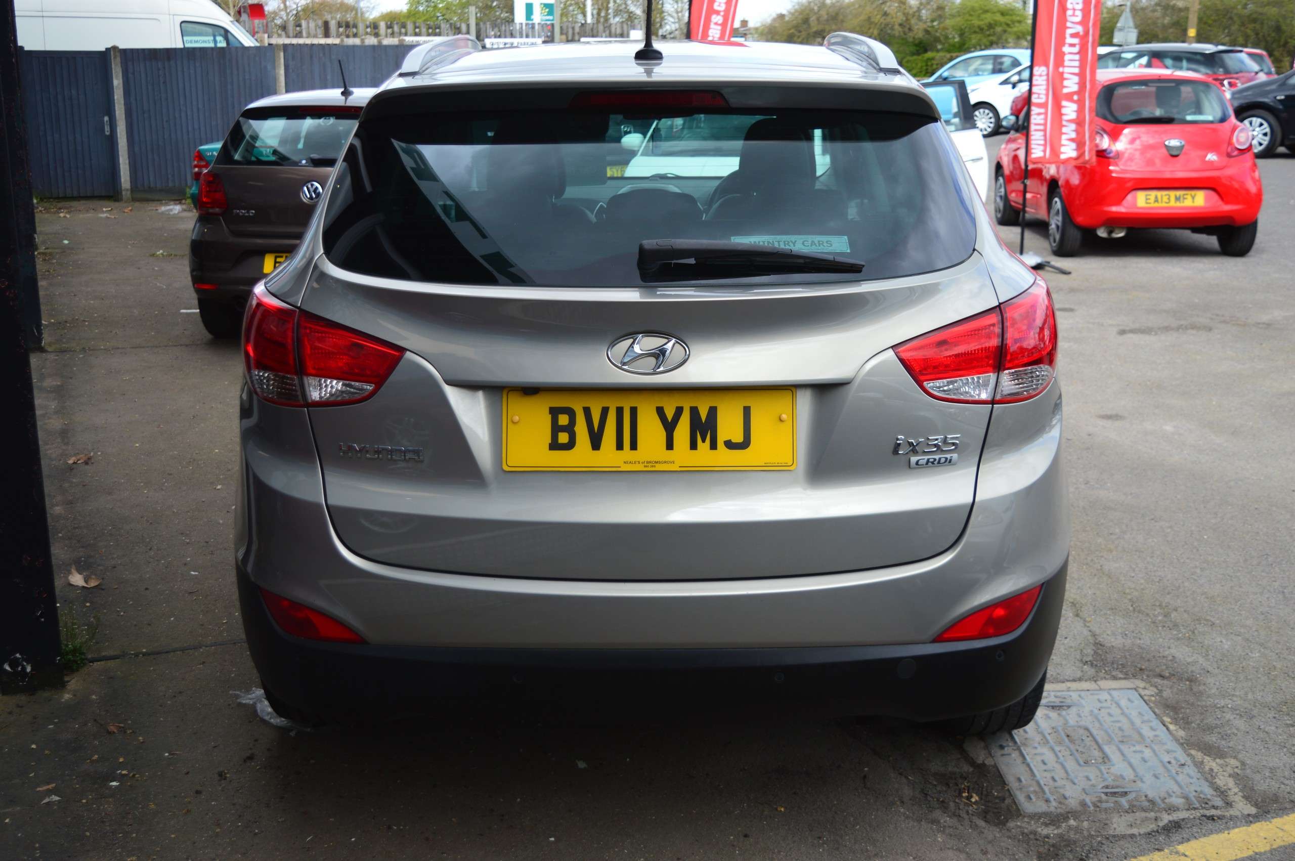 A 2011 HYUNDAI IX35 1.7 CRDi Premium SUV 5dr Diesel Manual Euro 5 (s/s) (115 ps) A 2011 HYUNDAI IX35 1.7 CRDi Premium SUV 5dr Diesel Manual Euro 5 (s/s) (115 ps)