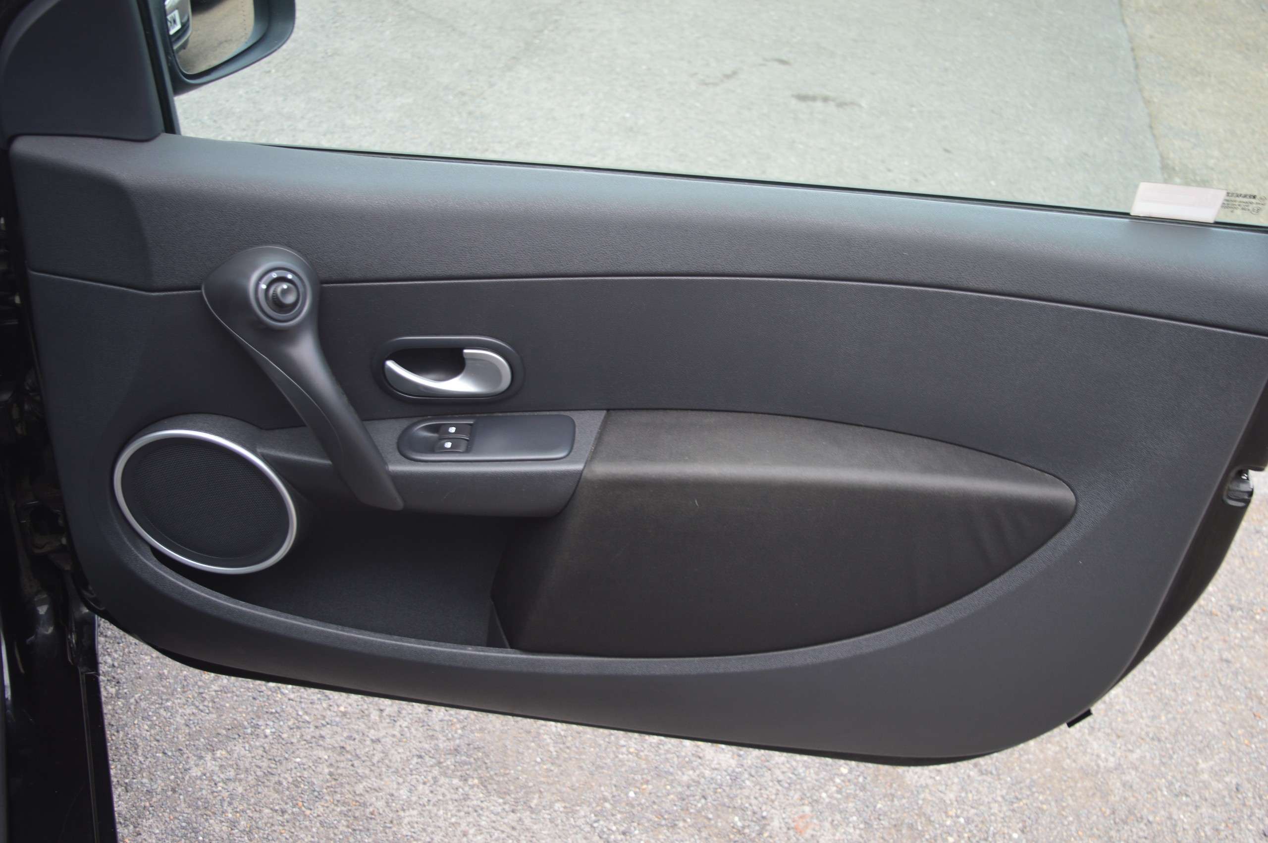 2009 RENAULT CLIO 2009 RENAULT CLIO