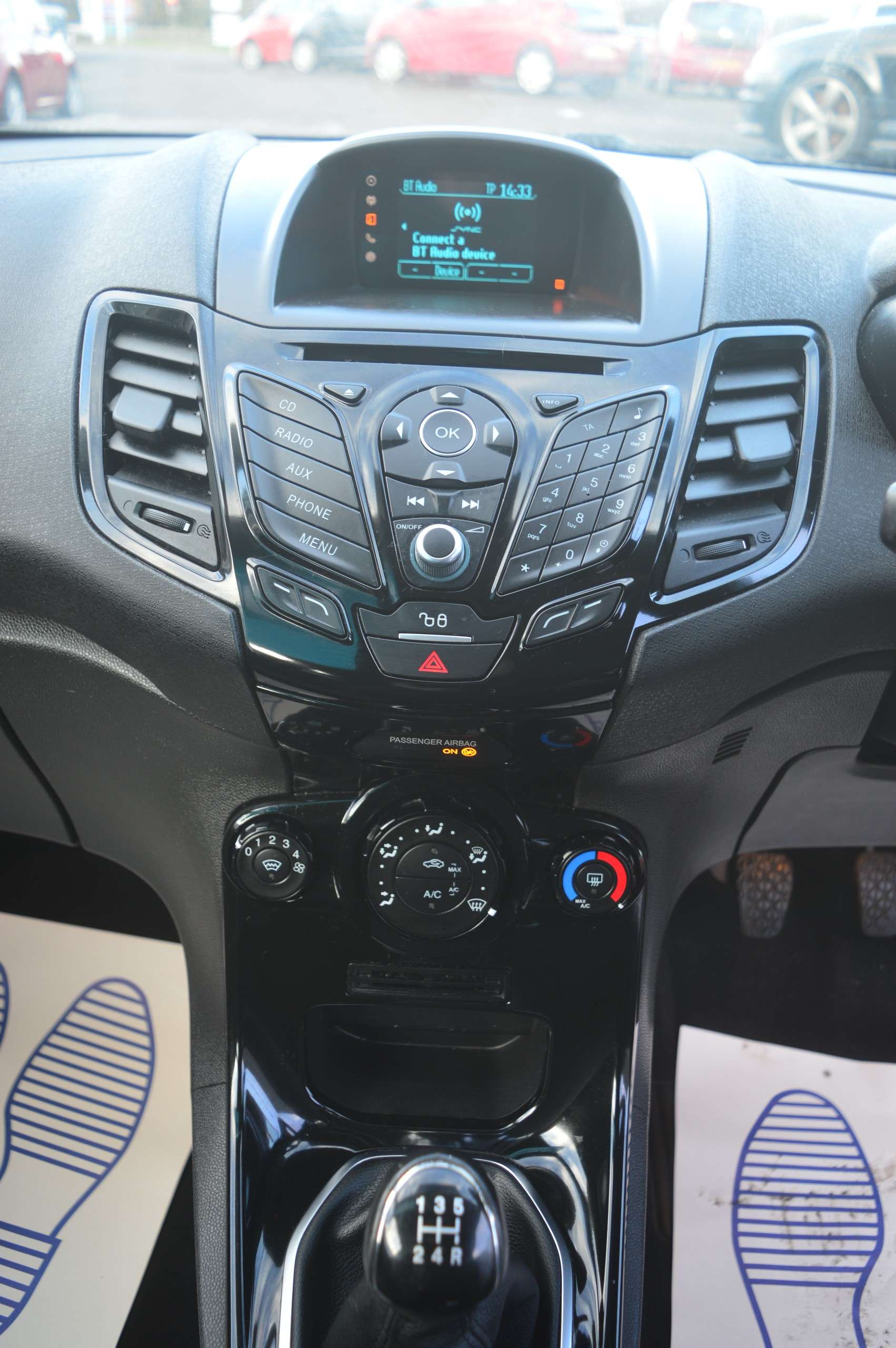 2015 FORD FIESTA 2015 FORD FIESTA