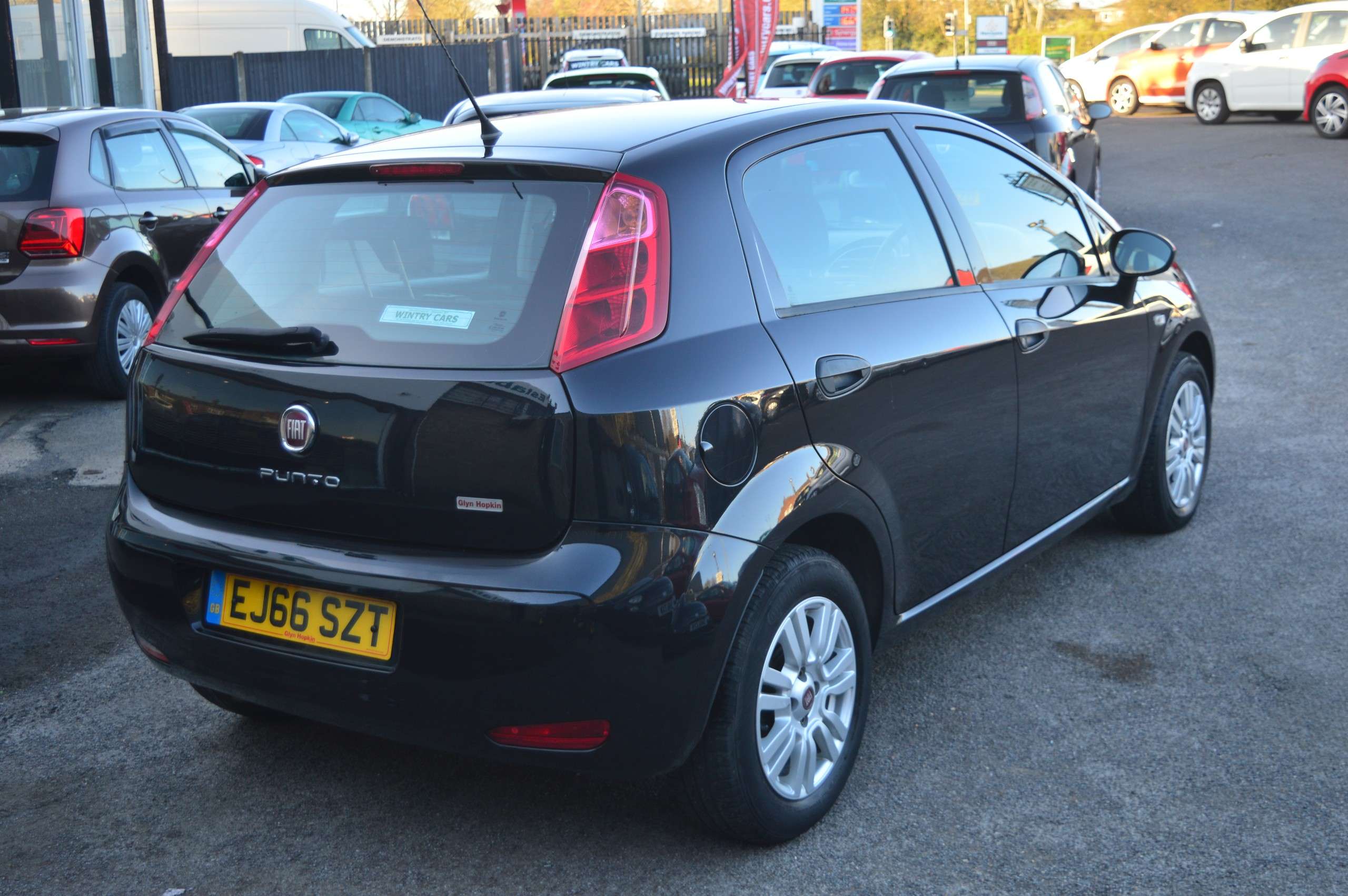 2016 FIAT PUNTO 2016 FIAT PUNTO