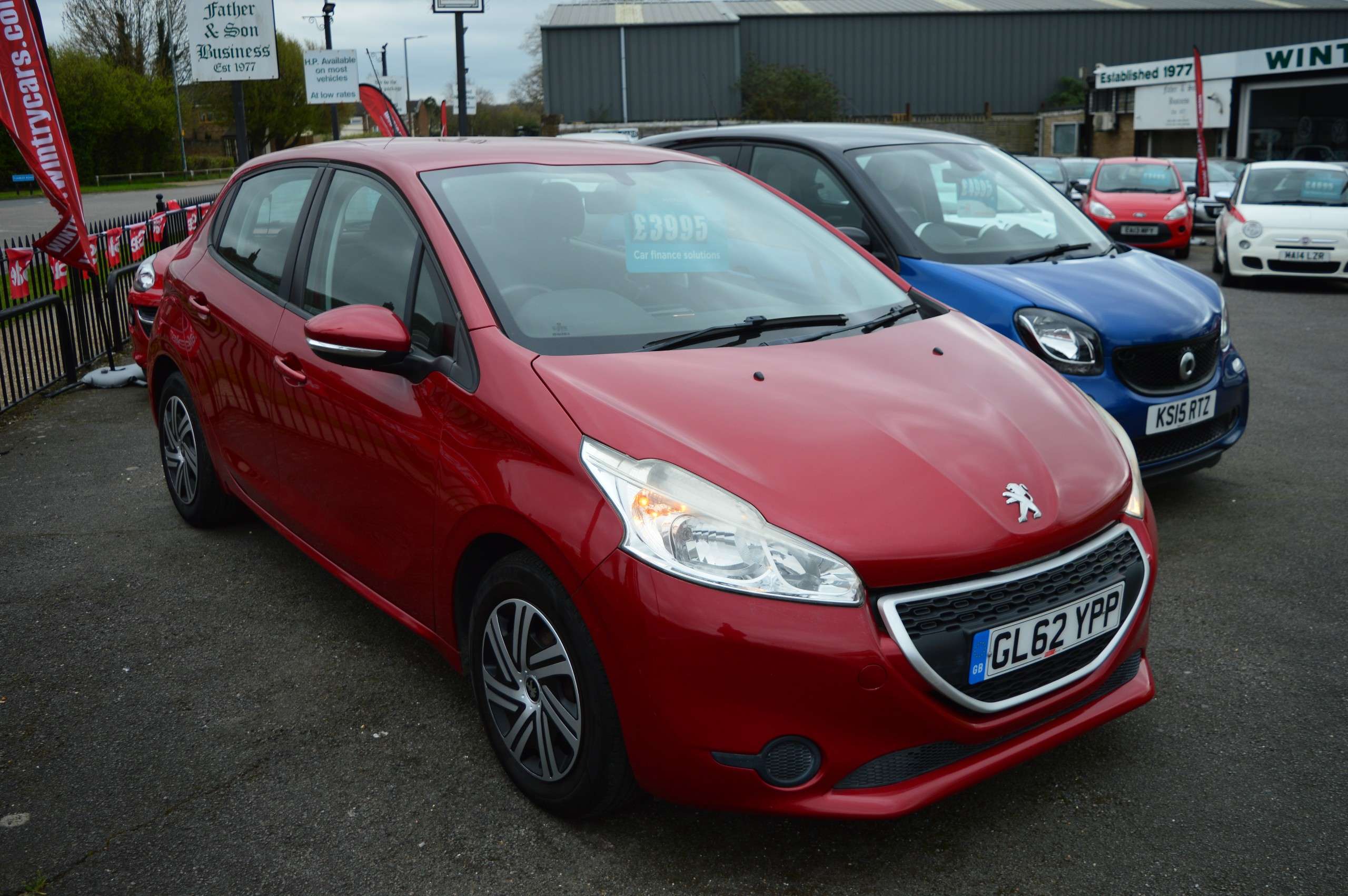 A 2013 PEUGEOT 208 1.2 VTi Access+ Hatchback 5dr Petrol Manual Euro 5 (82 ps) A 2013 PEUGEOT 208 1.2 VTi Access+ Hatchback 5dr Petrol Manual Euro 5 (82 ps)
