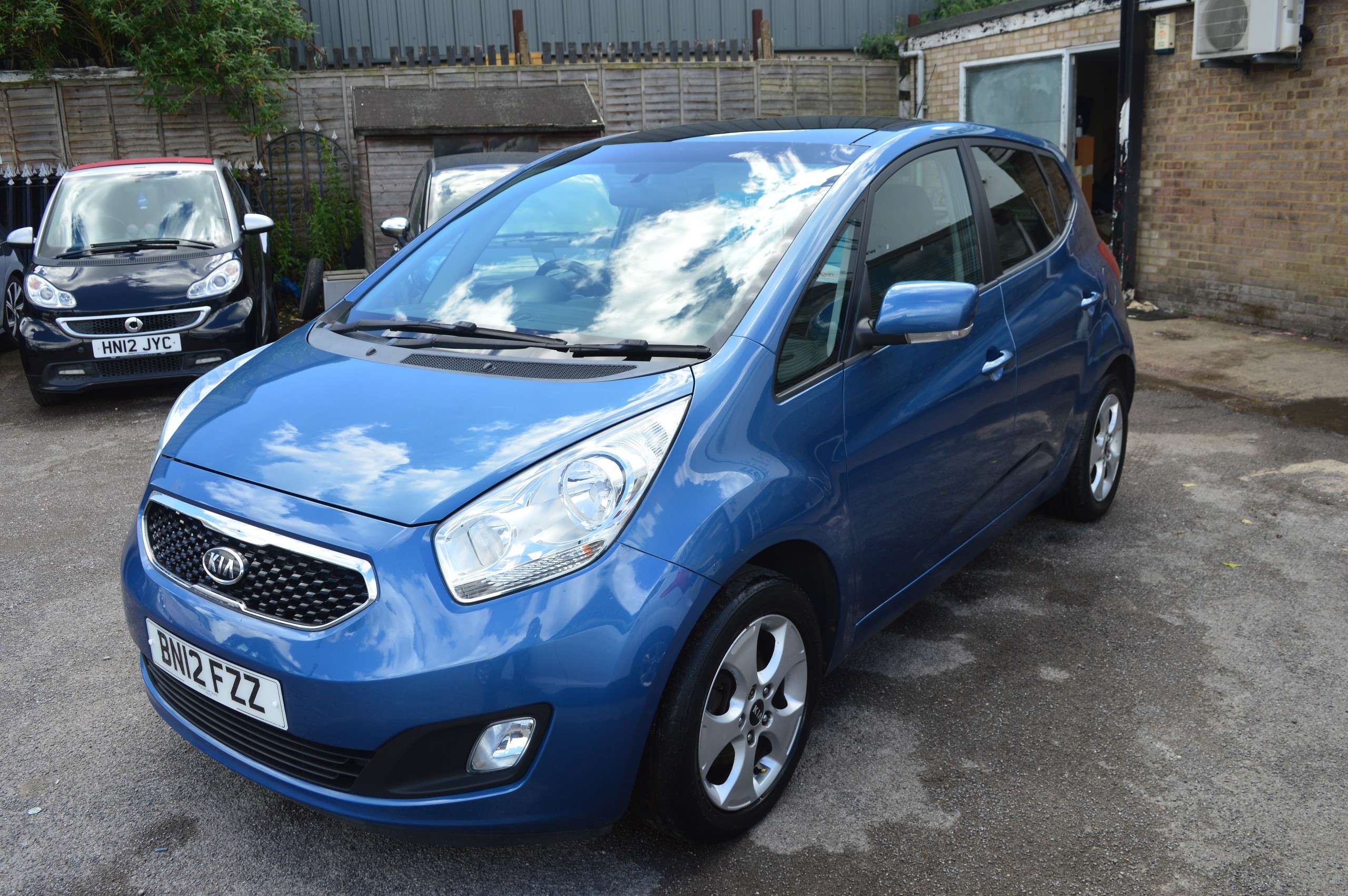 2012 KIA VENGA 2012 KIA VENGA