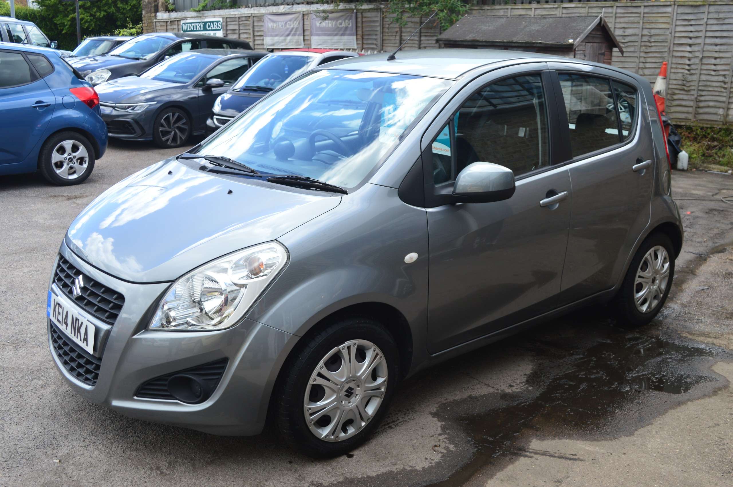 A 2014 SUZUKI SPLASH 1.0 12V SZ3 MPV 5dr Petrol Manual Euro 5 (68 ps) A 2014 SUZUKI SPLASH 1.0 12V SZ3 MPV 5dr Petrol Manual Euro 5 (68 ps)