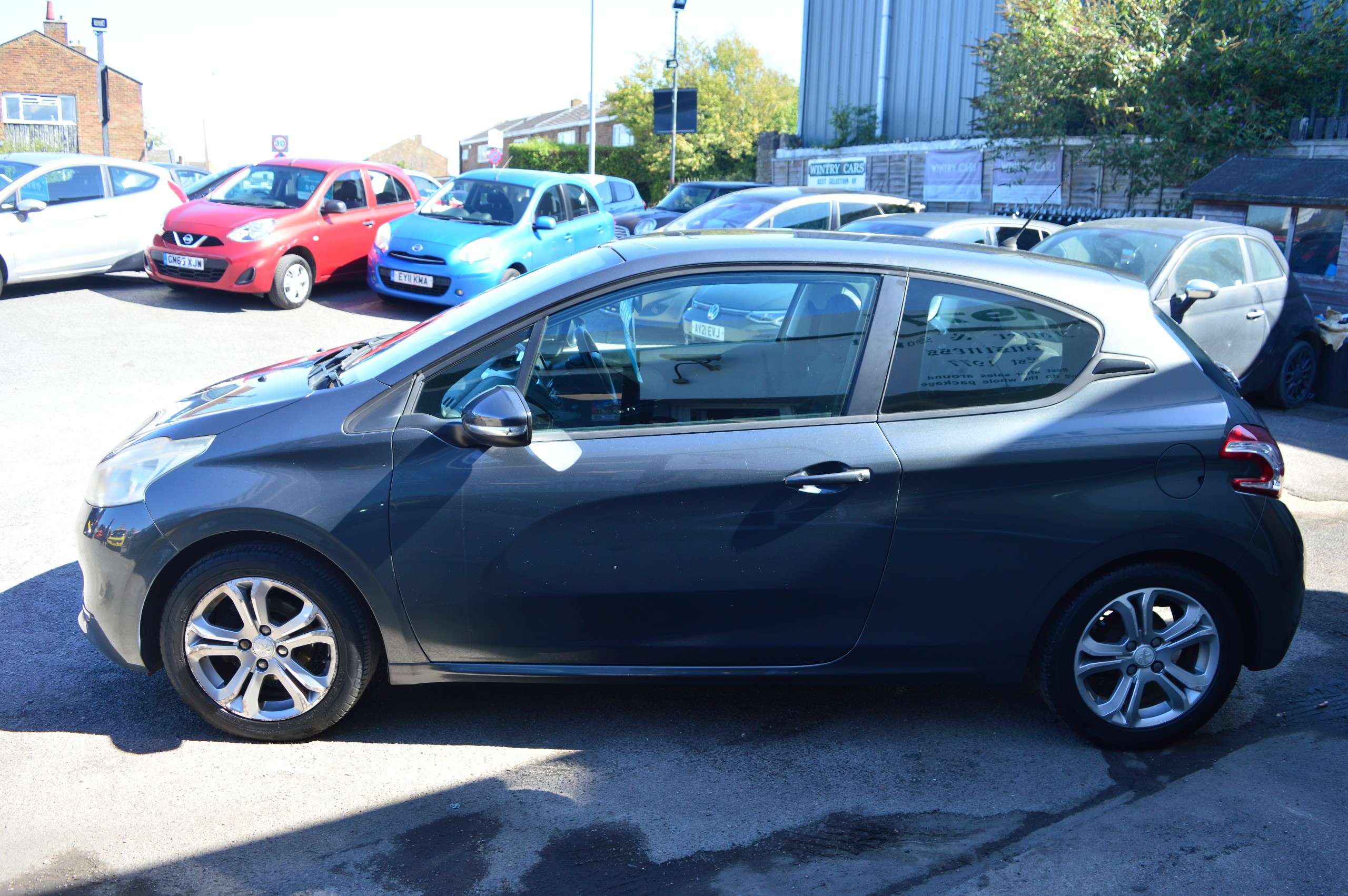 2012 PEUGEOT 208 2012 PEUGEOT 208