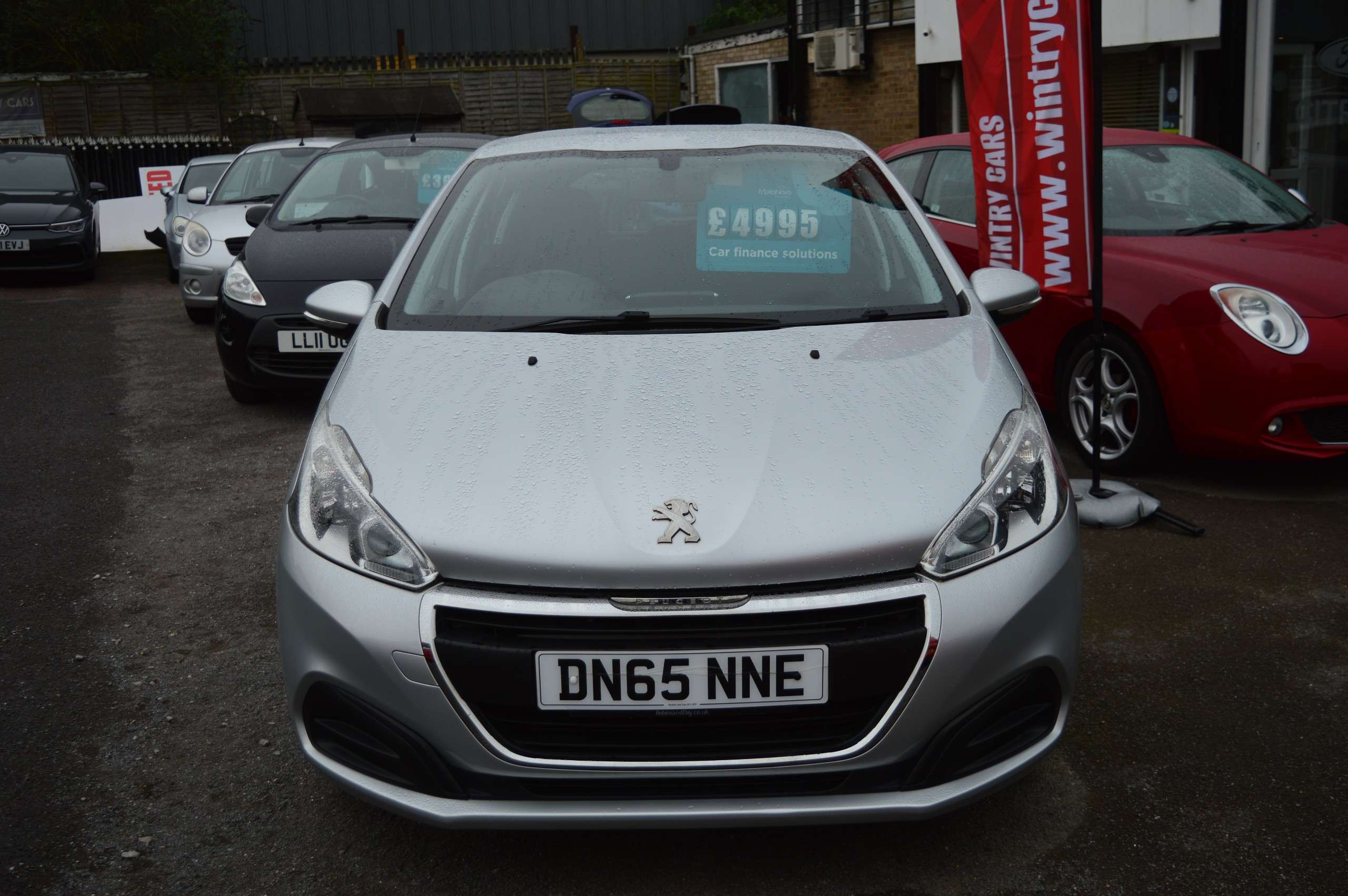 A 2015 PEUGEOT 208 1.2 PureTech Active Hatchback 5dr Petrol Manual Euro 6 (82 ps) A 2015 PEUGEOT 208 1.2 PureTech Active Hatchback 5dr Petrol Manual Euro 6 (82 ps)