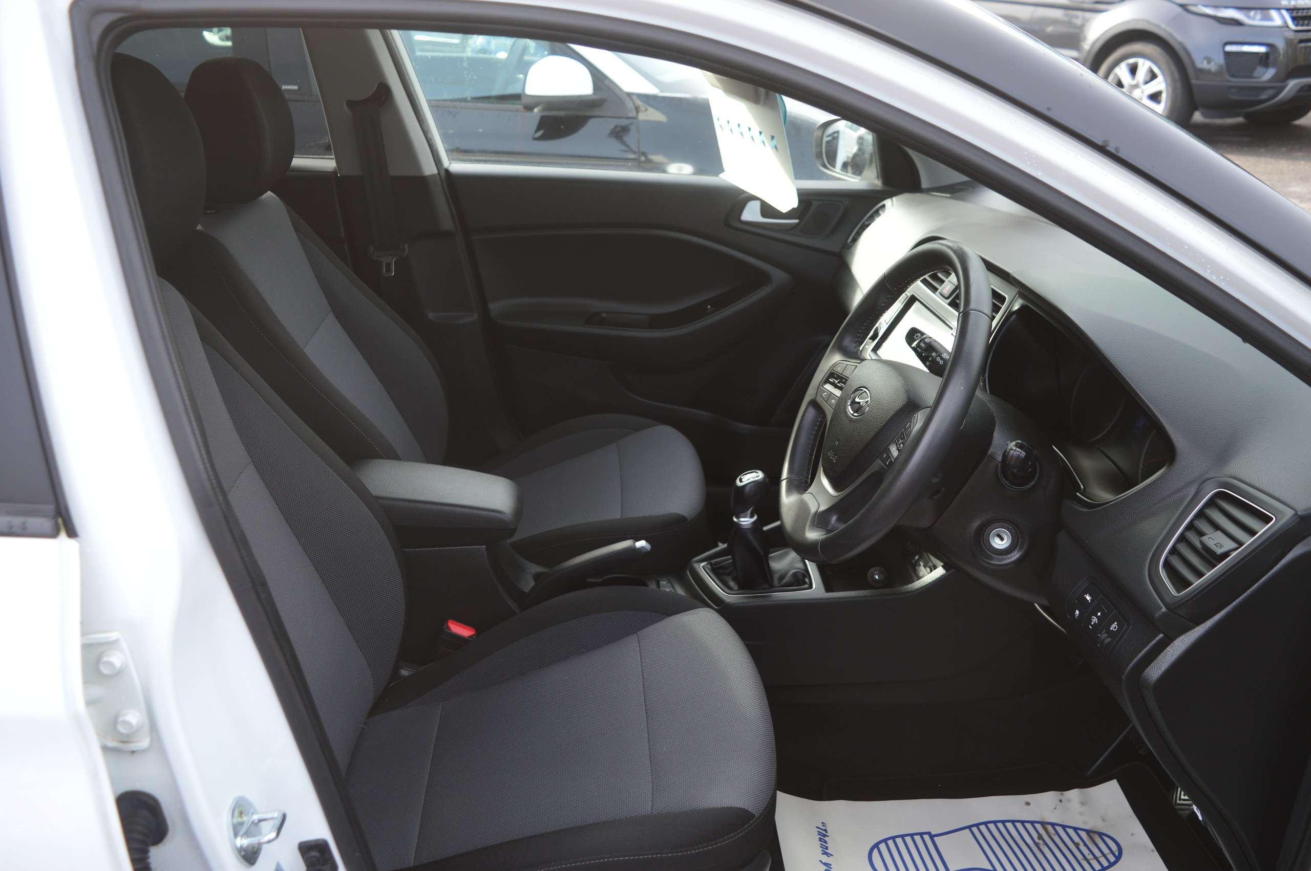 2020 HYUNDAI I20 2020 HYUNDAI I20