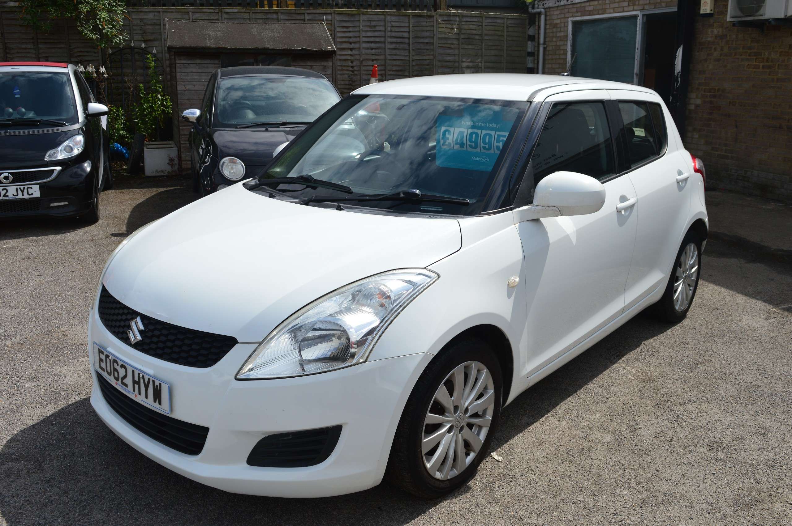 A 2012 SUZUKI SWIFT 1.2 SZ3 Hatchback 5dr Petrol Manual Euro 5 (94 ps) A 2012 SUZUKI SWIFT 1.2 SZ3 Hatchback 5dr Petrol Manual Euro 5 (94 ps)