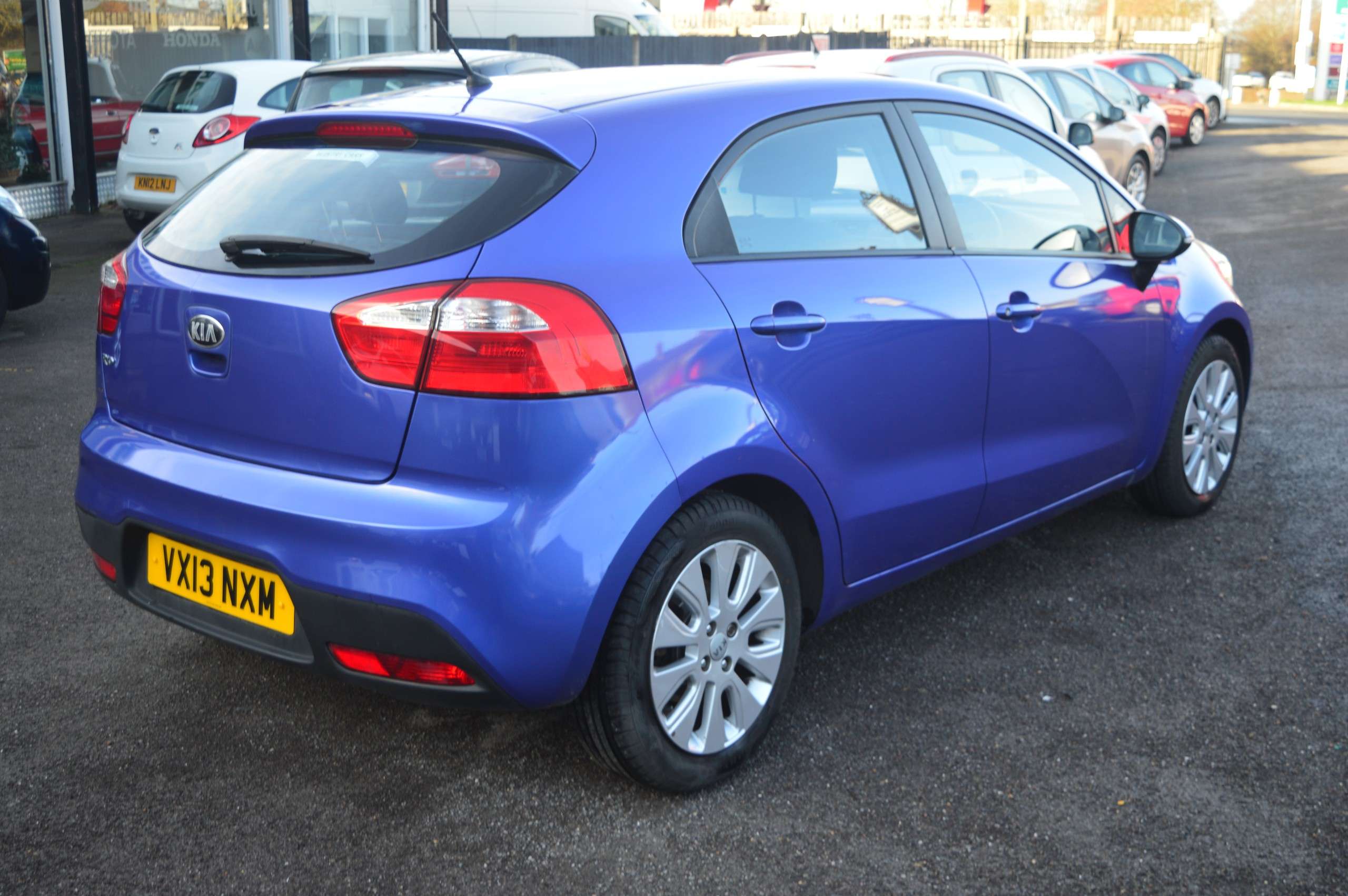 2013 KIA RIO 2013 KIA RIO