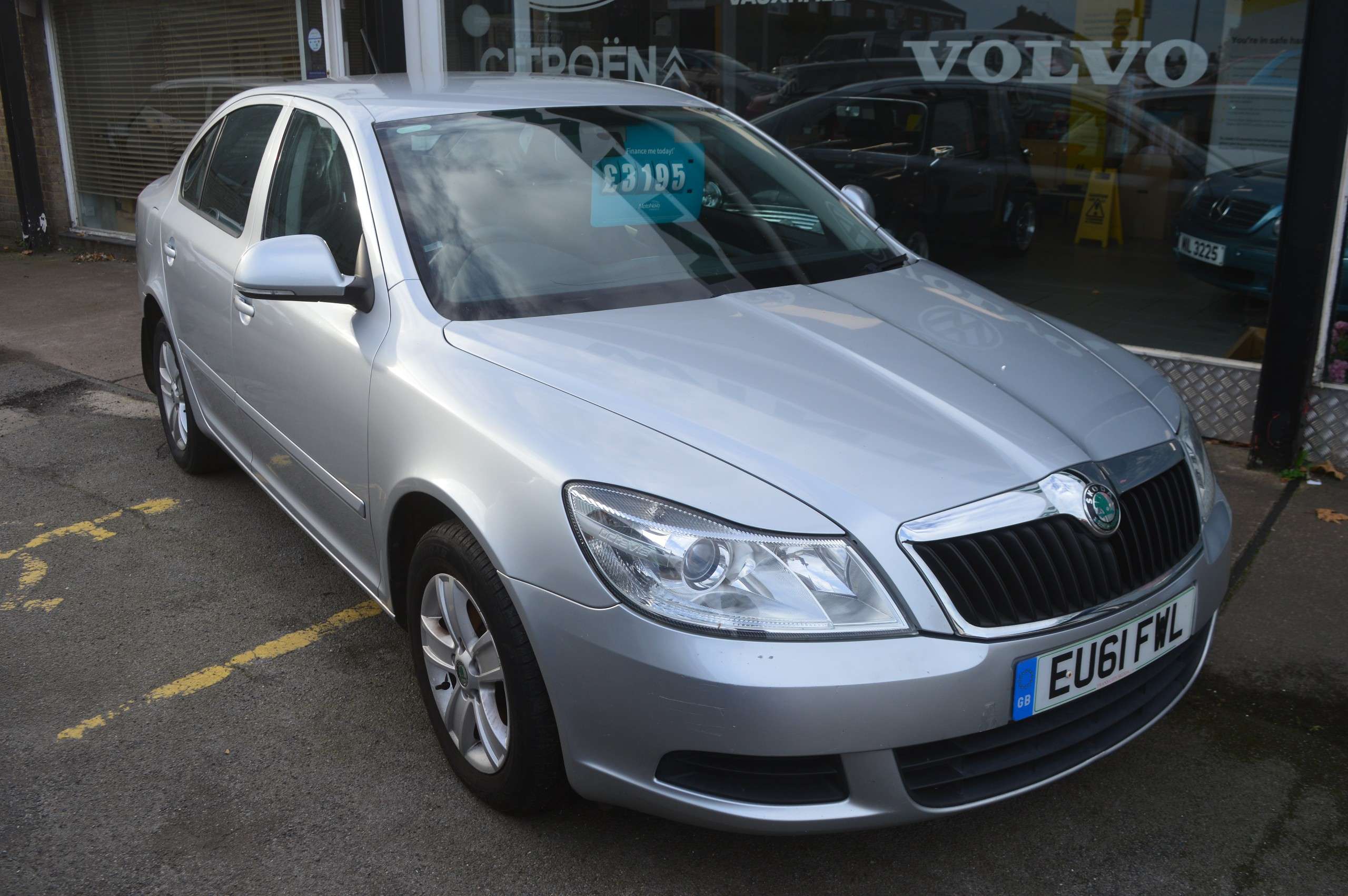 A 2011 SKODA OCTAVIA 1.4 TSI SE Hatchback 5dr Petrol Manual Euro 5 (122 ps) A 2011 SKODA OCTAVIA 1.4 TSI SE Hatchback 5dr Petrol Manual Euro 5 (122 ps)