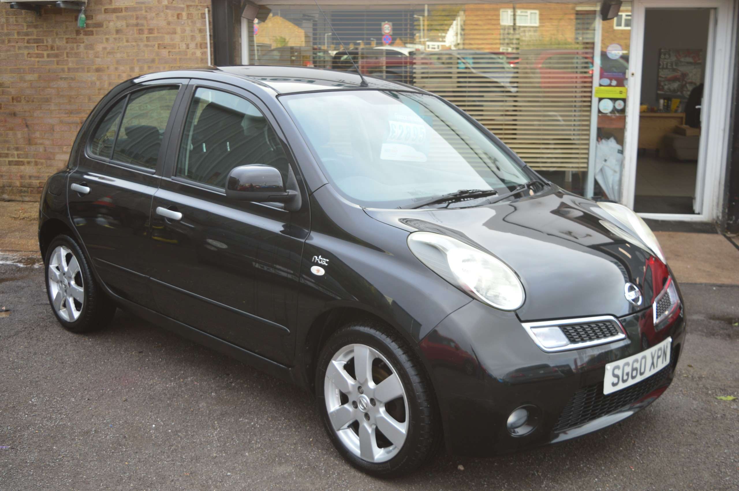 A 2010 NISSAN MICRA 1.2 16v n-tec Hatchback 5dr Petrol Manual (139 g/km, 79 bhp) A 2010 NISSAN MICRA 1.2 16v n-tec Hatchback 5dr Petrol Manual (139 g/km, 79 bhp)