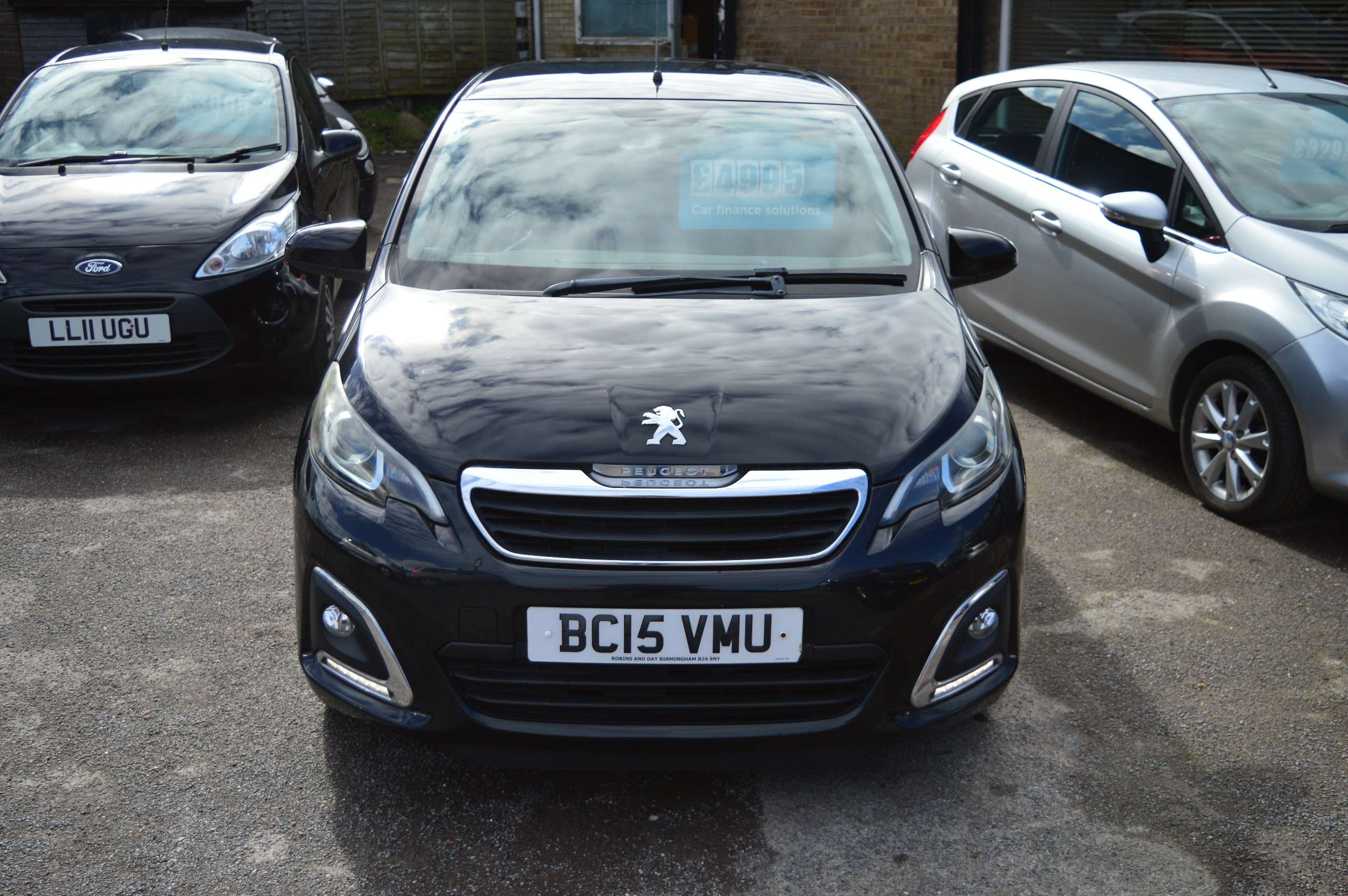 A 2015 PEUGEOT 108 1.2 PureTech Allure Hatchback 5dr Petrol Manual Euro 6 (82 ps) A 2015 PEUGEOT 108 1.2 PureTech Allure Hatchback 5dr Petrol Manual Euro 6 (82 ps)