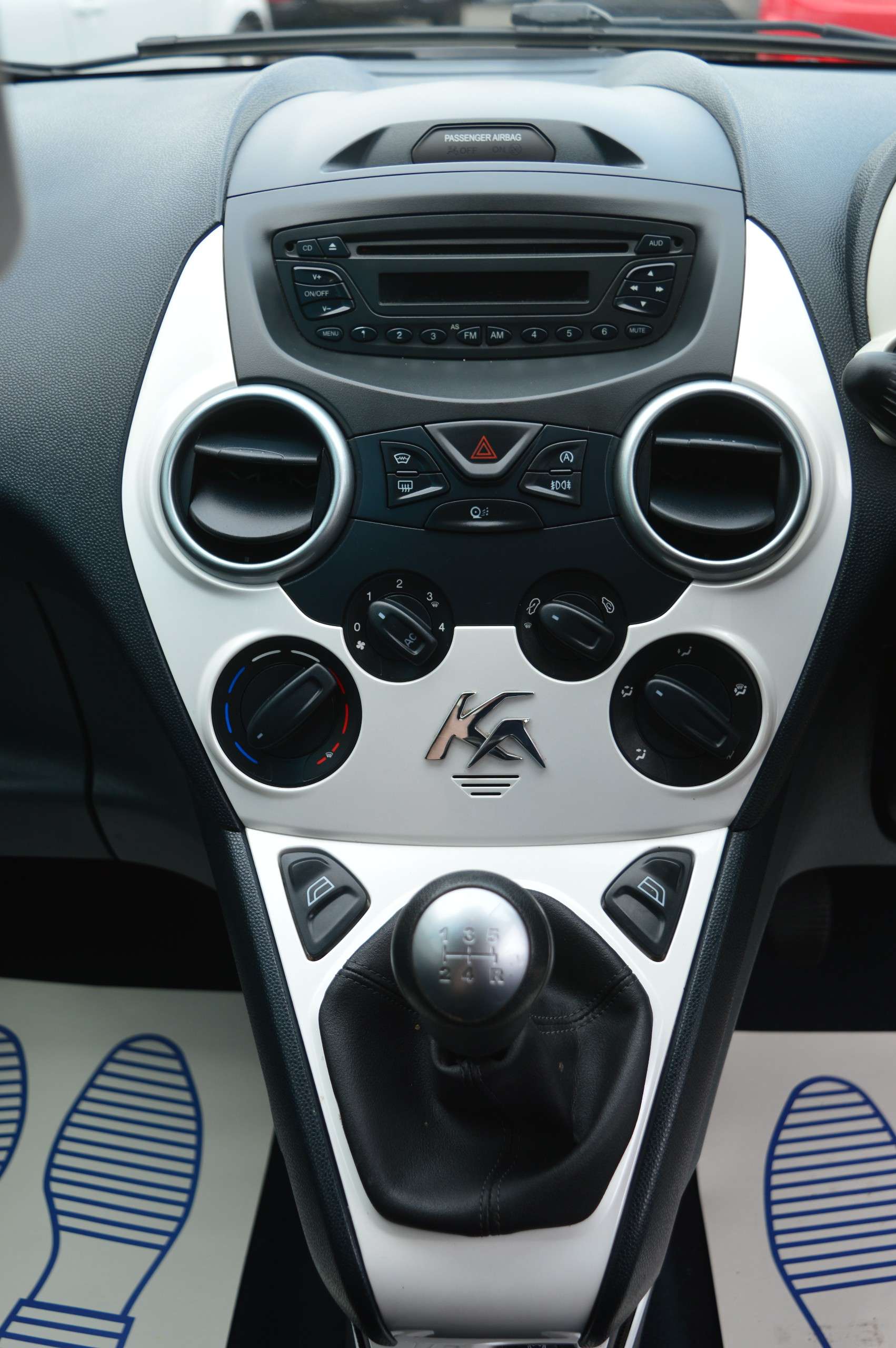 2015 FORD KA 2015 FORD KA