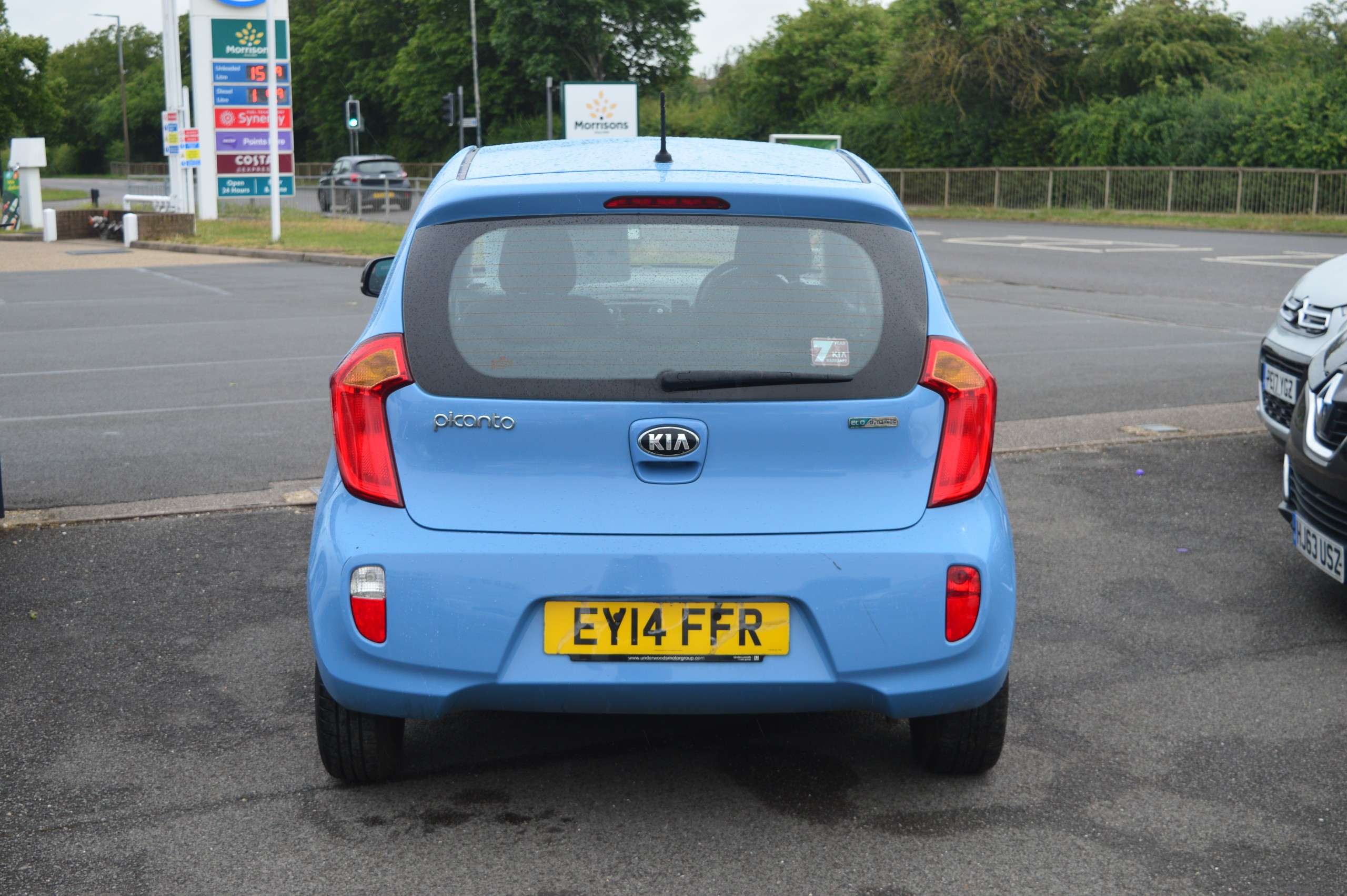 A 2014 KIA PICANTO 1.25 EcoDynamics 2 Hatchback 5dr Petrol Manual Euro 5 (s/s) (84 bhp) A 2014 KIA PICANTO 1.25 EcoDynamics 2 Hatchback 5dr Petrol Manual Euro 5 (s/s) (84 bhp)