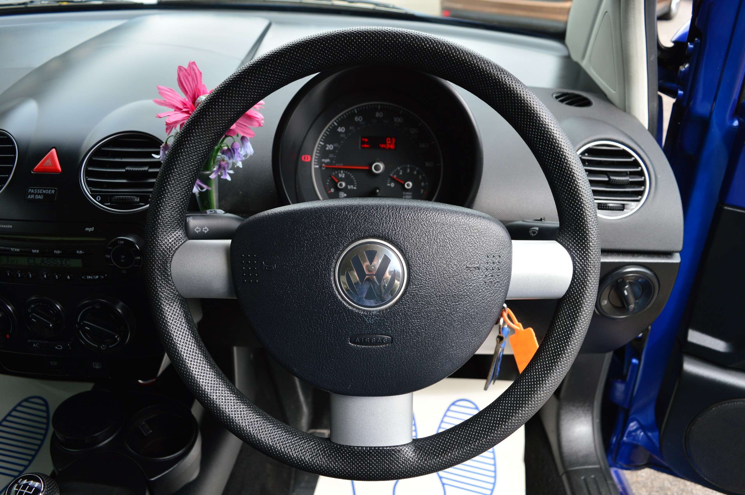 2010 VOLKSWAGEN BEETLE 2010 VOLKSWAGEN BEETLE