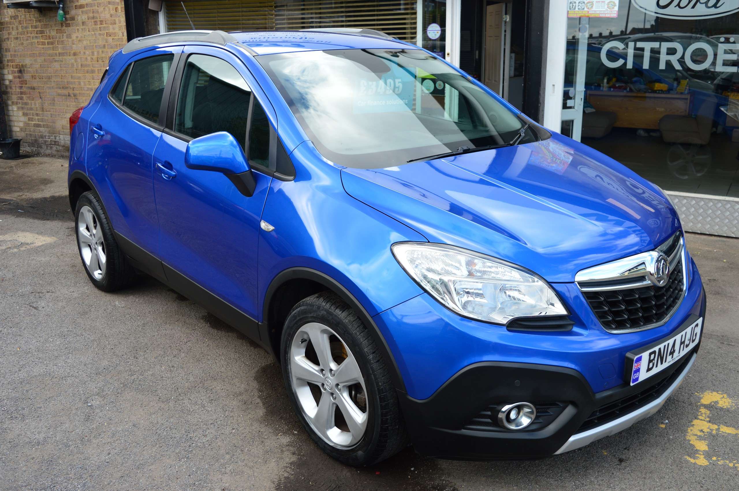 A 2014 VAUXHALL MOKKA 1.7 CDTi Exclusiv SUV 5dr Diesel Manual 2WD Euro 5 (s/s) (130 ps) A 2014 VAUXHALL MOKKA 1.7 CDTi Exclusiv SUV 5dr Diesel Manual 2WD Euro 5 (s/s) (130 ps)