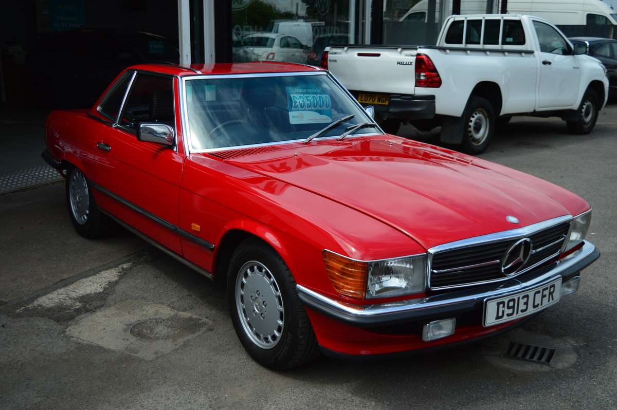 Check out this Mercedes-benz 300 1986 Petrol Automatic