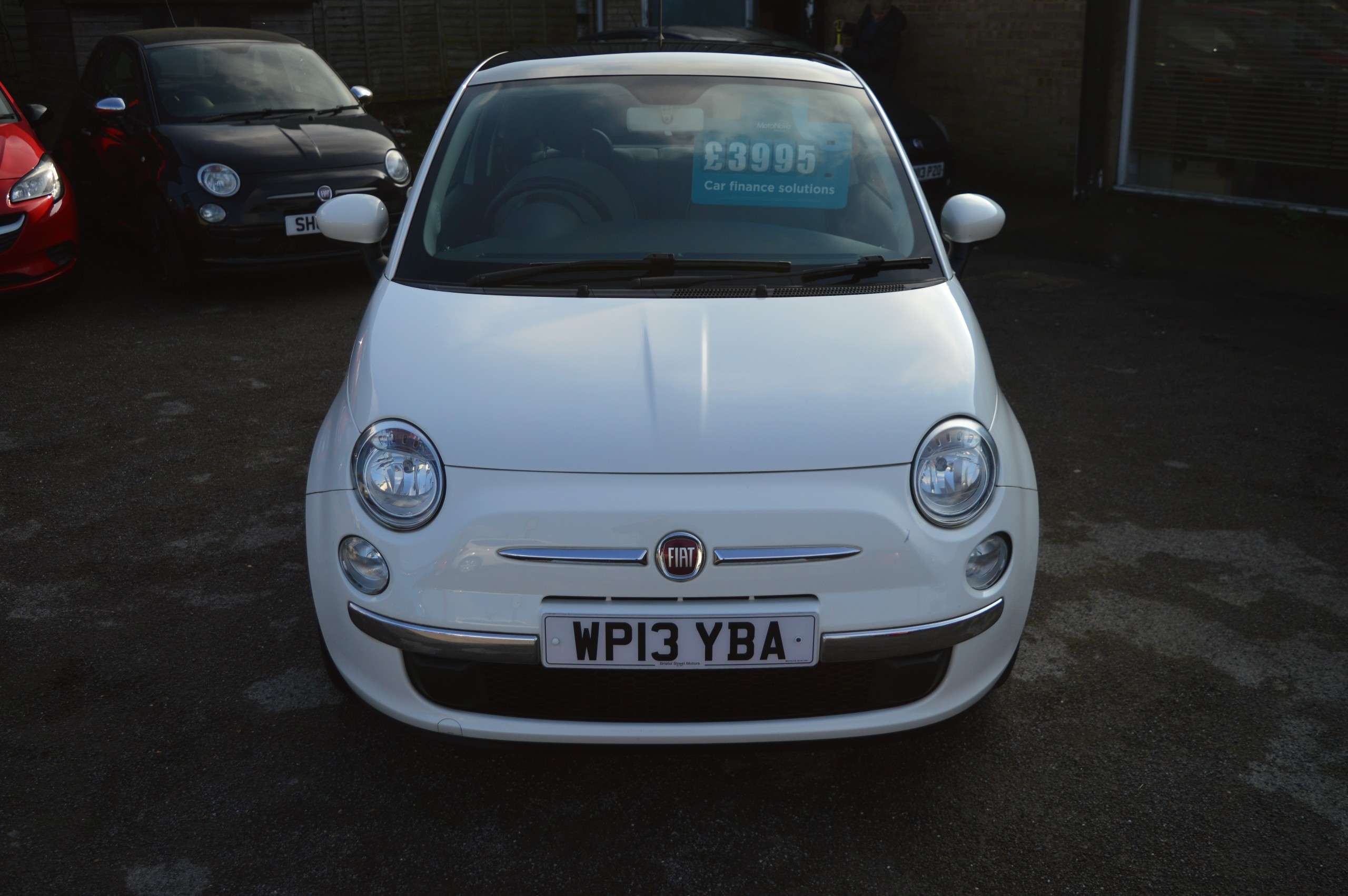 A 2013 FIAT 500 1.2 Lounge Hatchback 3dr Petrol Manual Euro 4 (69 bhp) A 2013 FIAT 500 1.2 Lounge Hatchback 3dr Petrol Manual Euro 4 (69 bhp)
