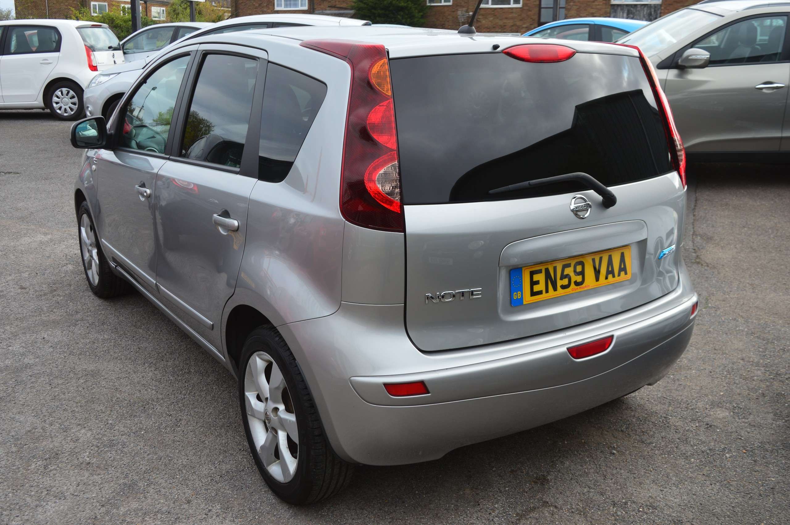 2010 NISSAN NOTE 2010 NISSAN NOTE